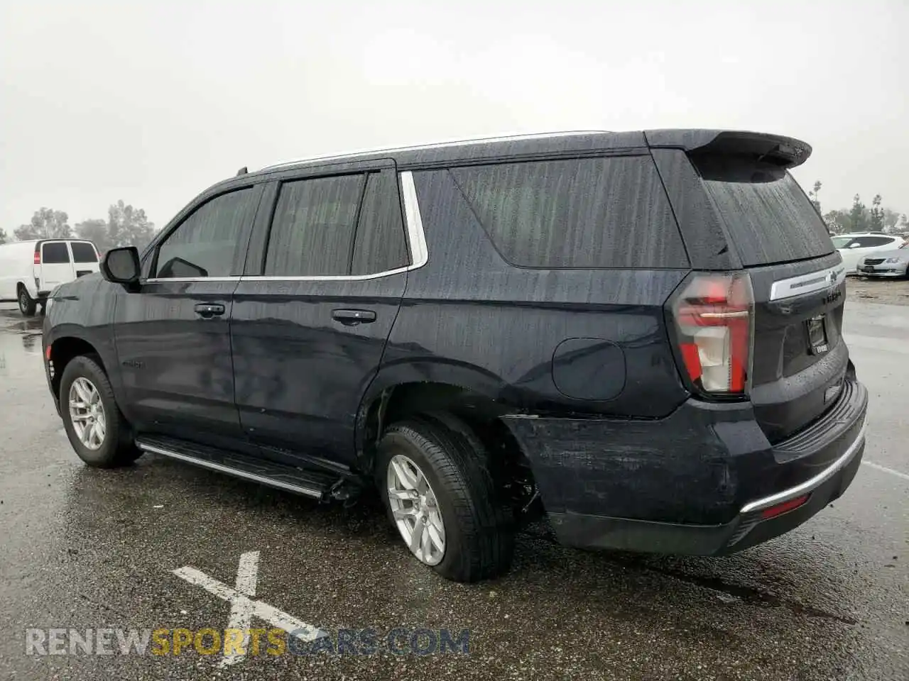 2 fotografías del automóvil dañado 1GNSCMED0PR286044 CHEVROLET TAHOE 2023