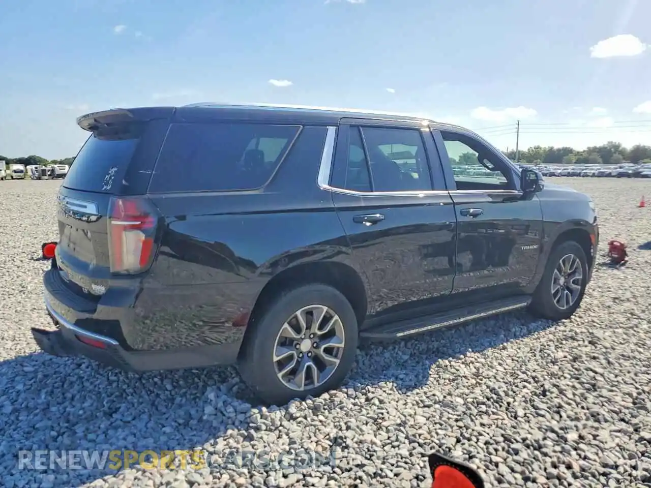 3 fotografías del automóvil dañado 1GNSCNKD2PR134261 CHEVROLET TAHOE 2023
