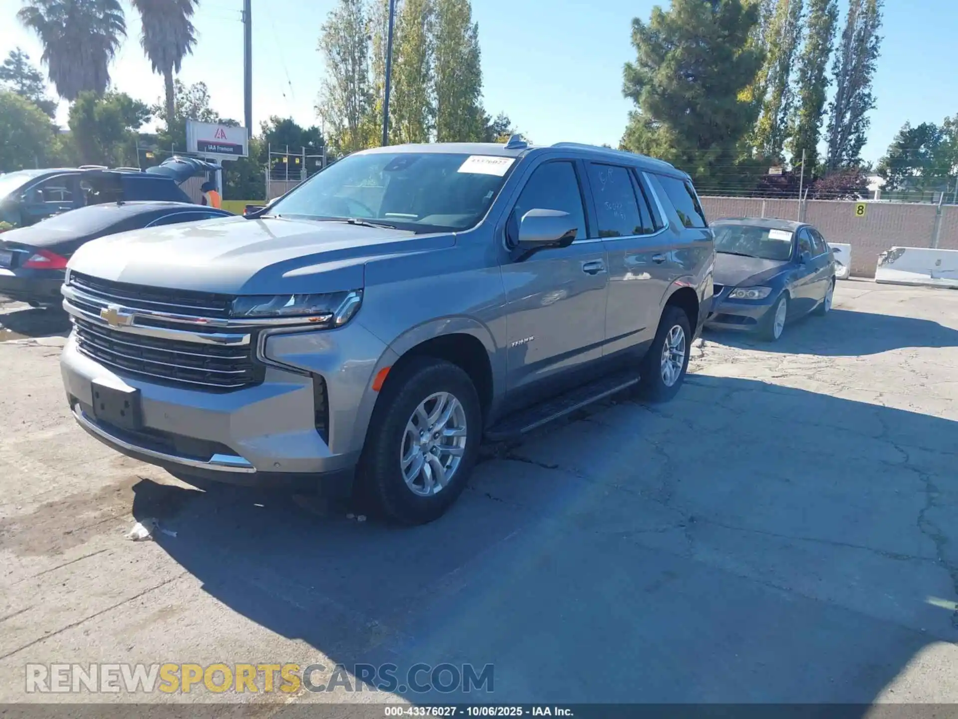 2 Фотография поврежденного автомобиля 1GNSCNKD3PR344836 CHEVROLET TAHOE 2023