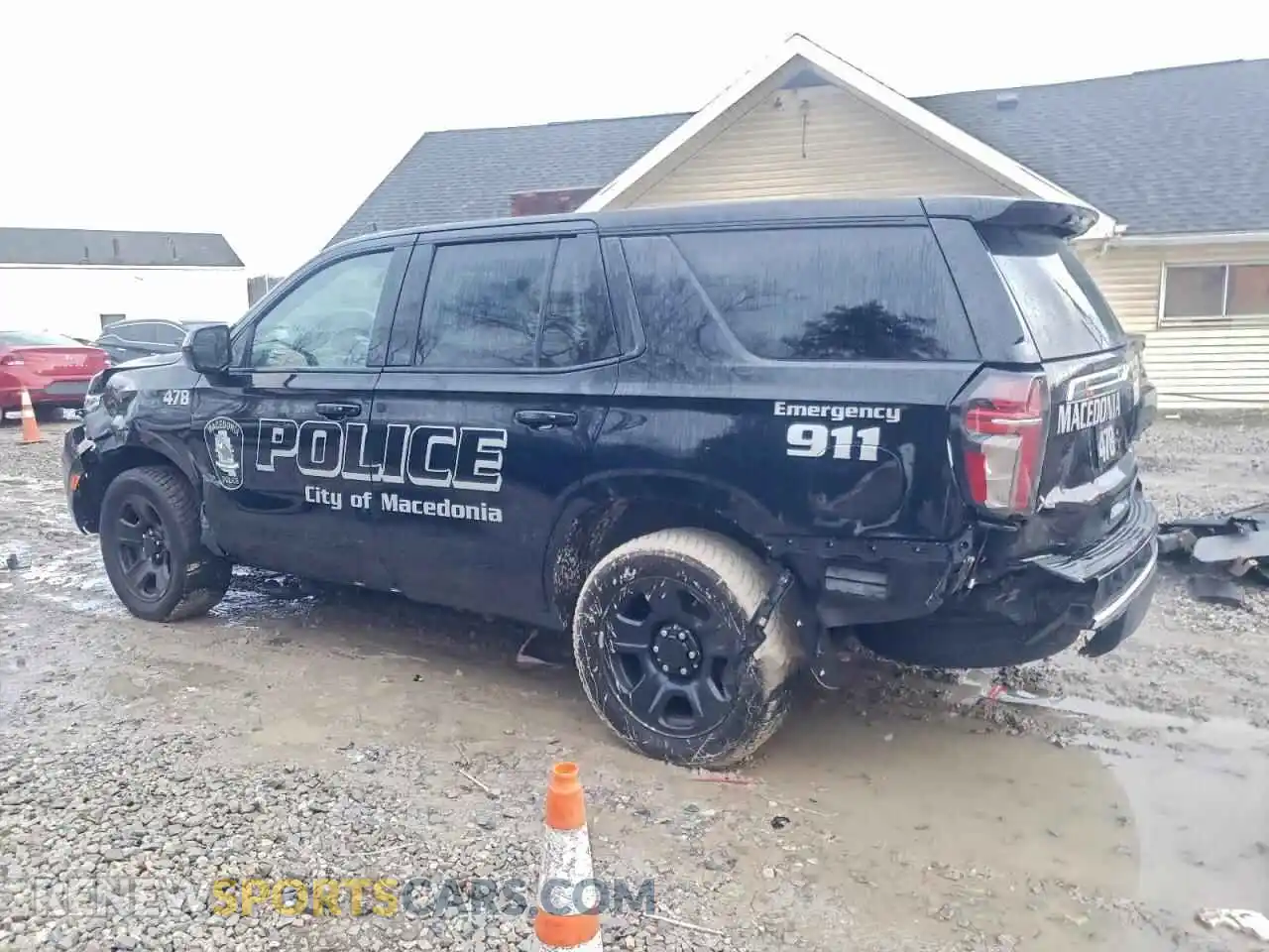 2 Photograph of a damaged car 1GNSKLED0PR158013 CHEVROLET TAHOE 2023