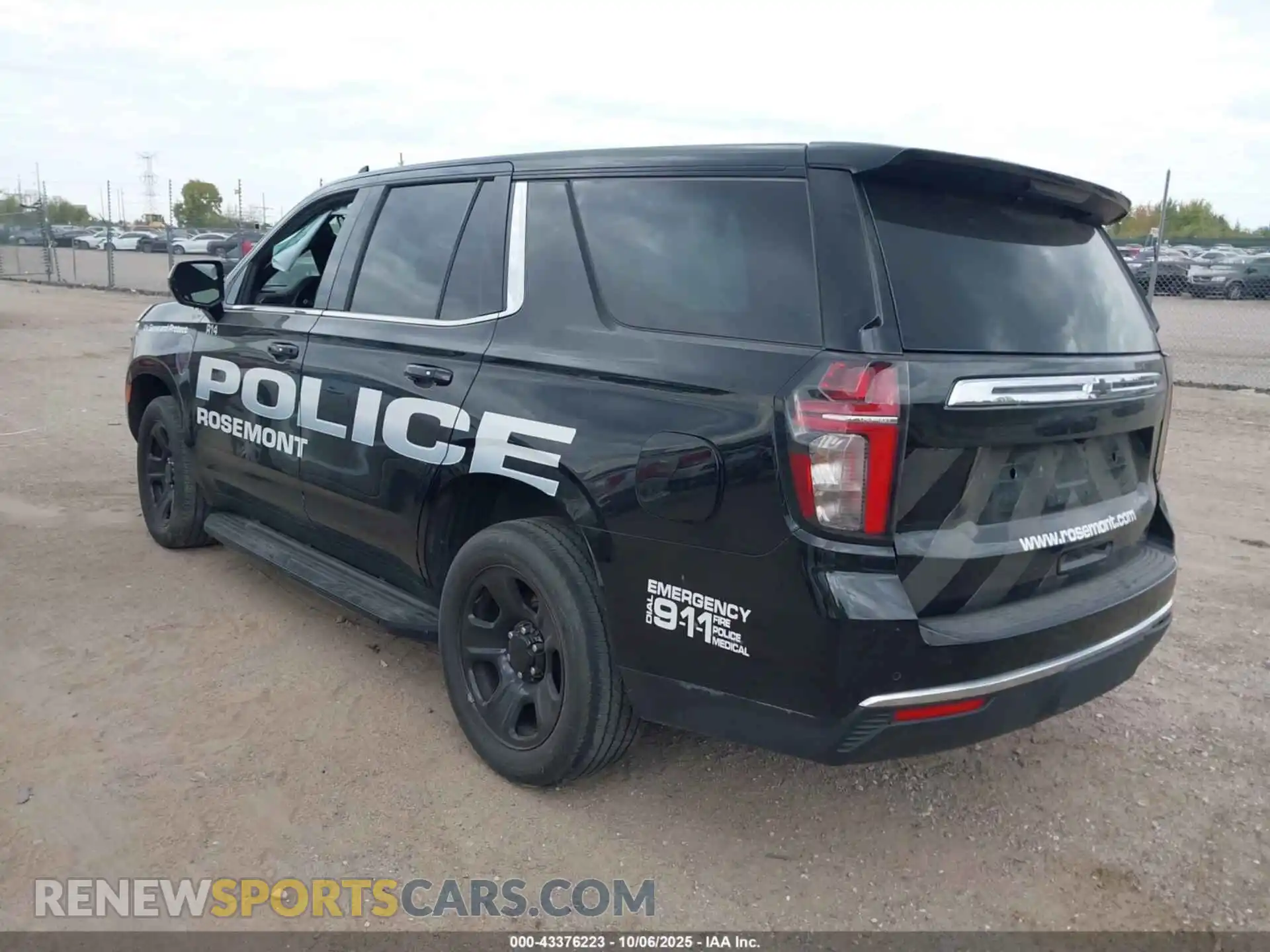 3 Photograph of a damaged car 1GNSKLED0PR338690 CHEVROLET TAHOE 2023
