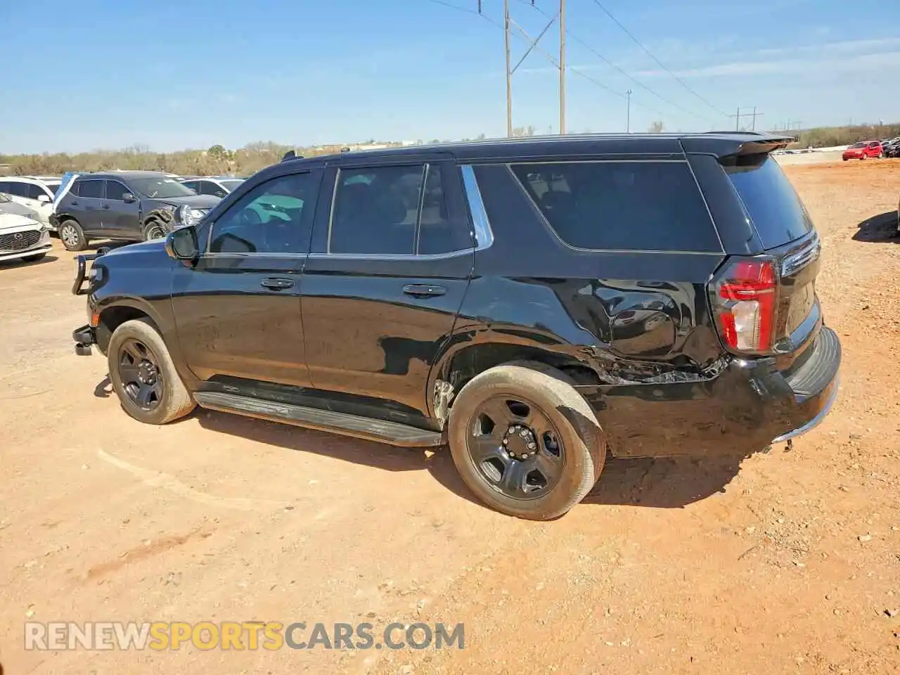 2 fotografías del automóvil dañado 1GNSKLED0PR404705 CHEVROLET TAHOE 2023