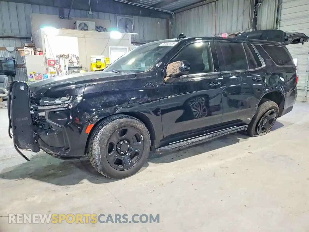 1 Photograph of a damaged car 1GNSKLED8PR472363 CHEVROLET TAHOE 2023