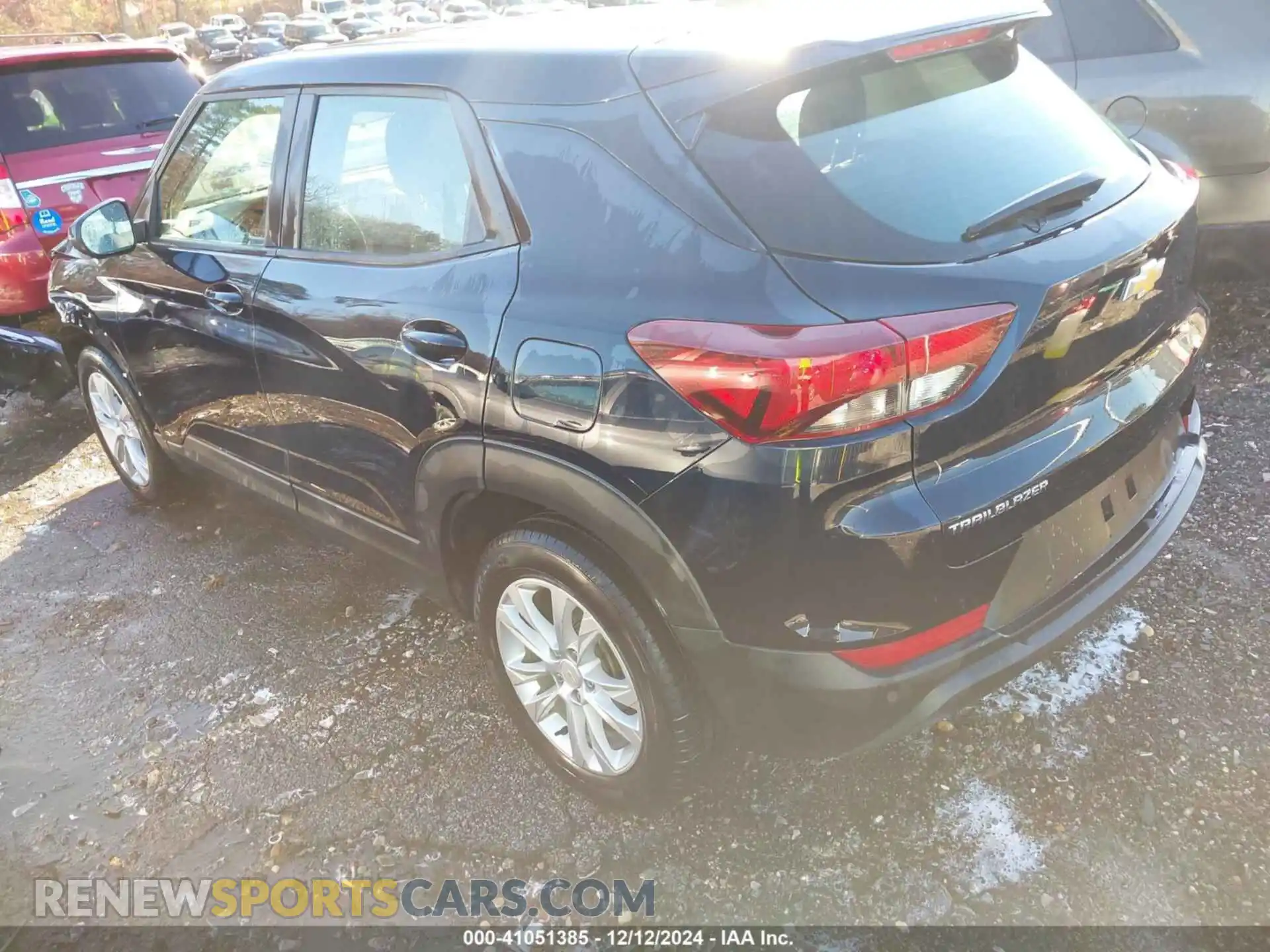 3 Photograph of a damaged car KL79MMS25MB025436 CHEVROLET TRAILBLAZER 2021