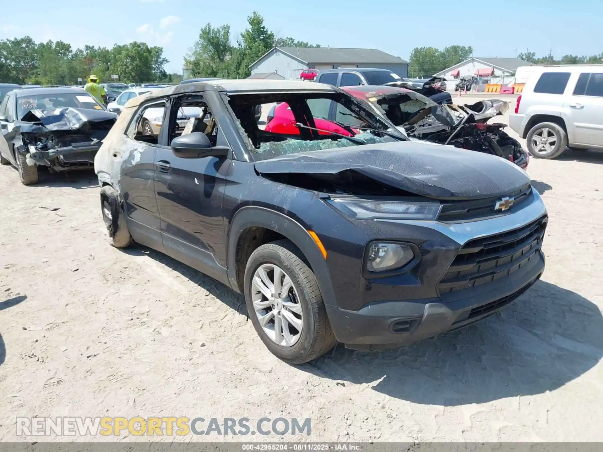 1 Photograph of a damaged car KL79MMS28MB015127 CHEVROLET TRAILBLAZER 2021