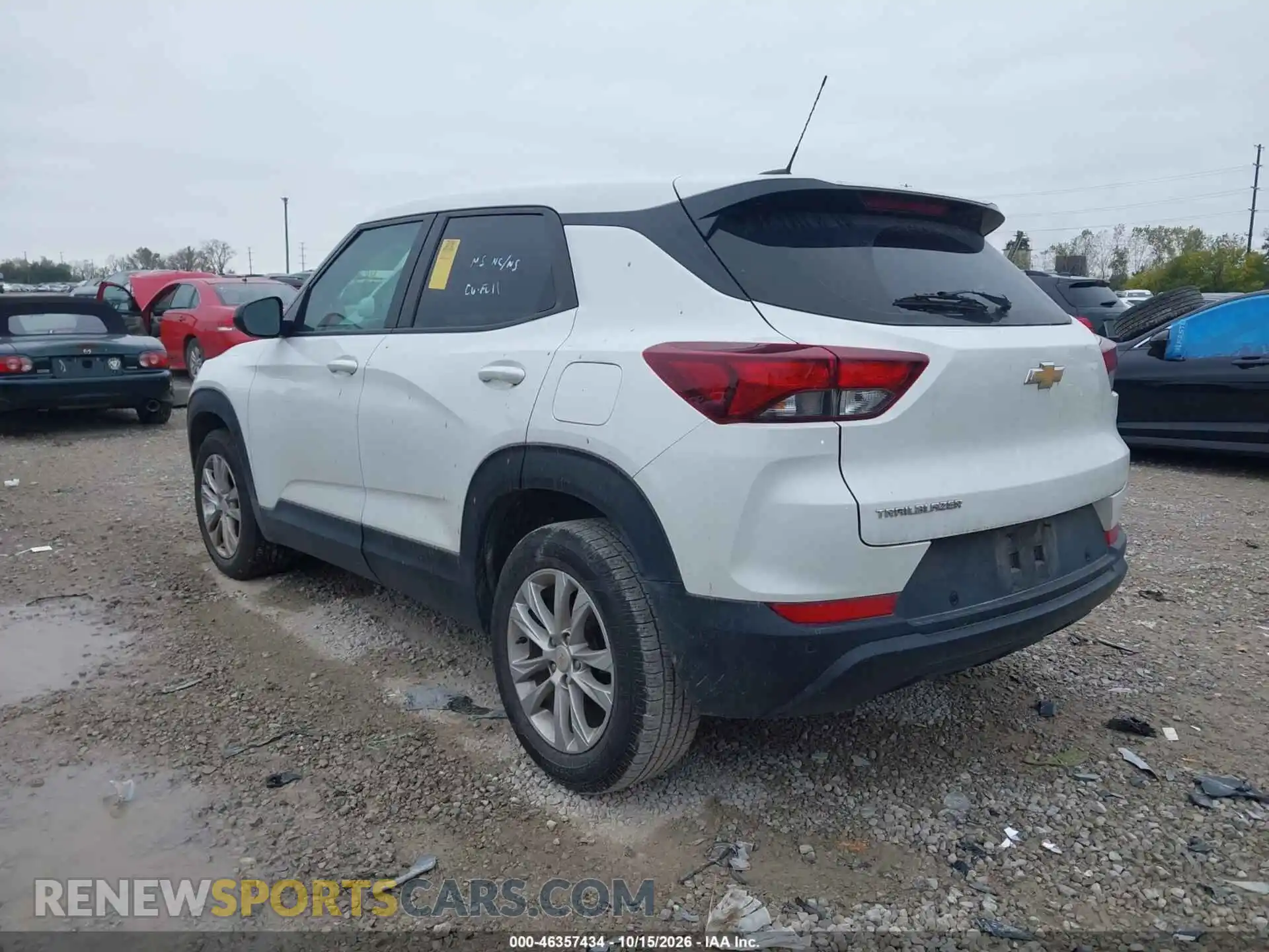 3 Фотография поврежденного автомобиля KL79MMS29MB126818 CHEVROLET TRAILBLAZER 2021