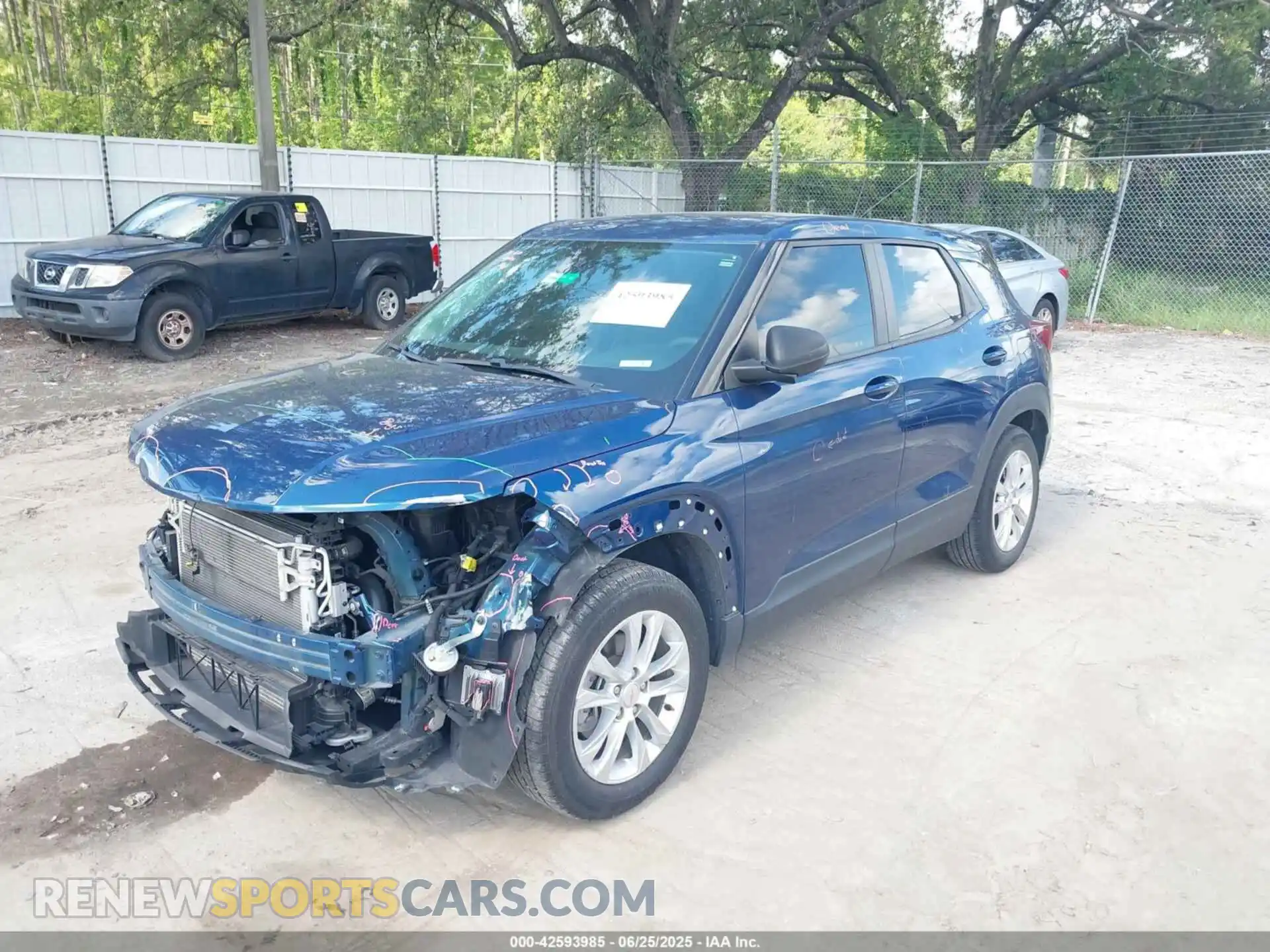 2 Photograph of a damaged car KL79MMS2XMB139559 CHEVROLET TRAILBLAZER 2021