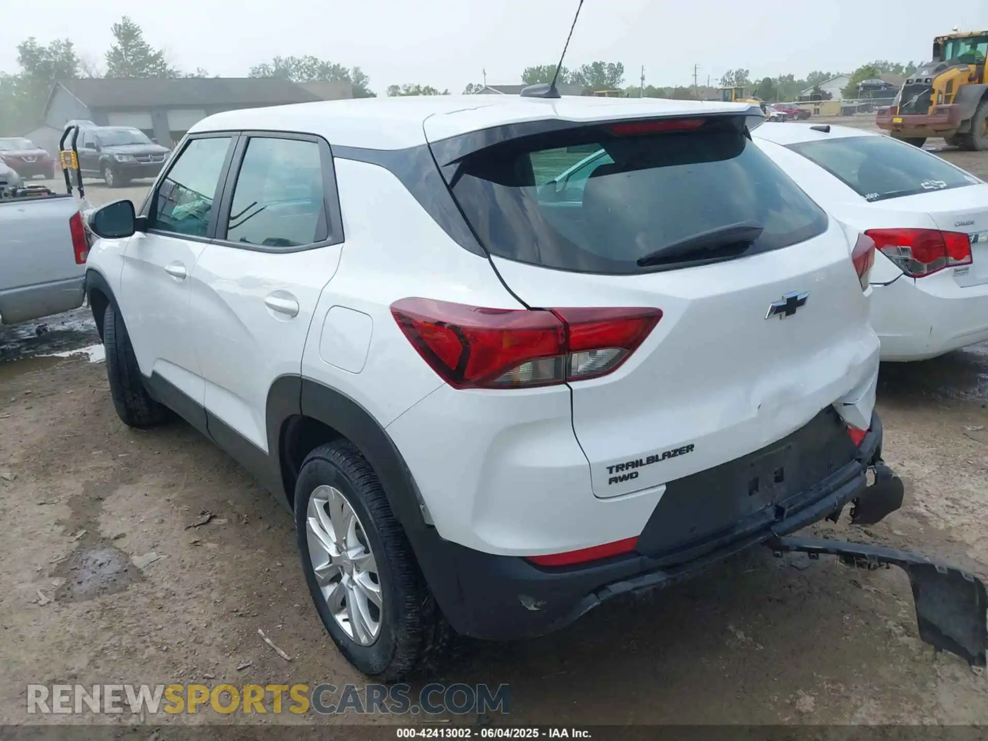 3 Photograph of a damaged car KL79MNSL9MB011599 CHEVROLET TRAILBLAZER 2021