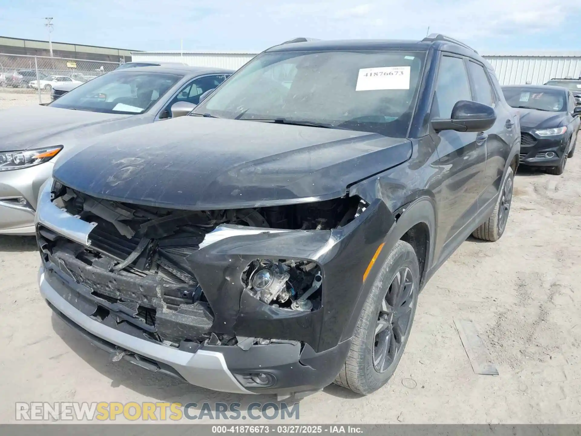 2 Photograph of a damaged car KL79MPS24MB035098 CHEVROLET TRAILBLAZER 2021
