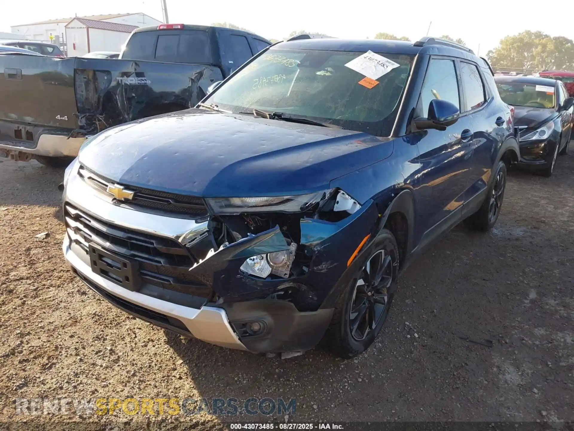2 Photograph of a damaged car KL79MPS26MB116720 CHEVROLET TRAILBLAZER 2021