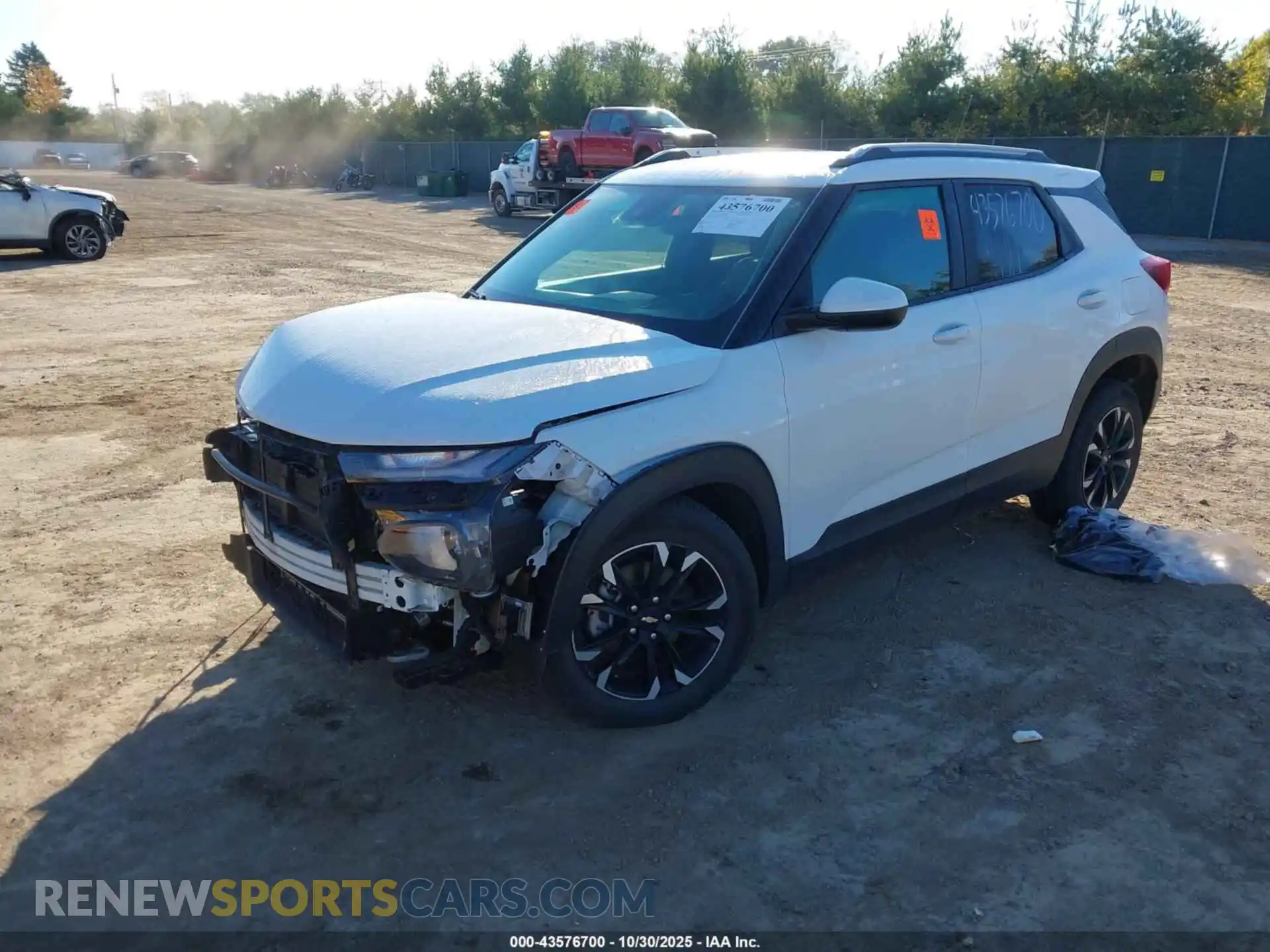 2 Photograph of a damaged car KL79MPS27MB154649 CHEVROLET TRAILBLAZER 2021