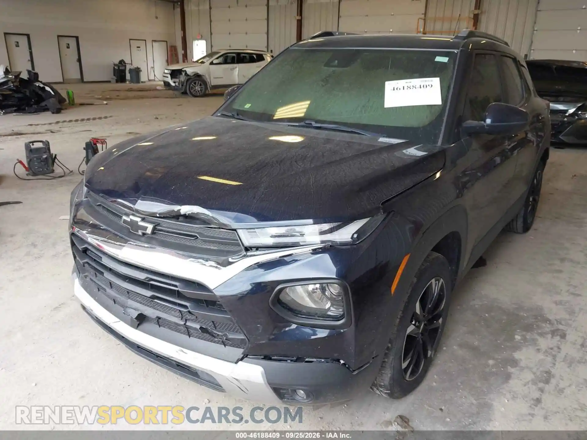 2 Photograph of a damaged car KL79MPSLXMB090194 CHEVROLET TRAILBLAZER 2021