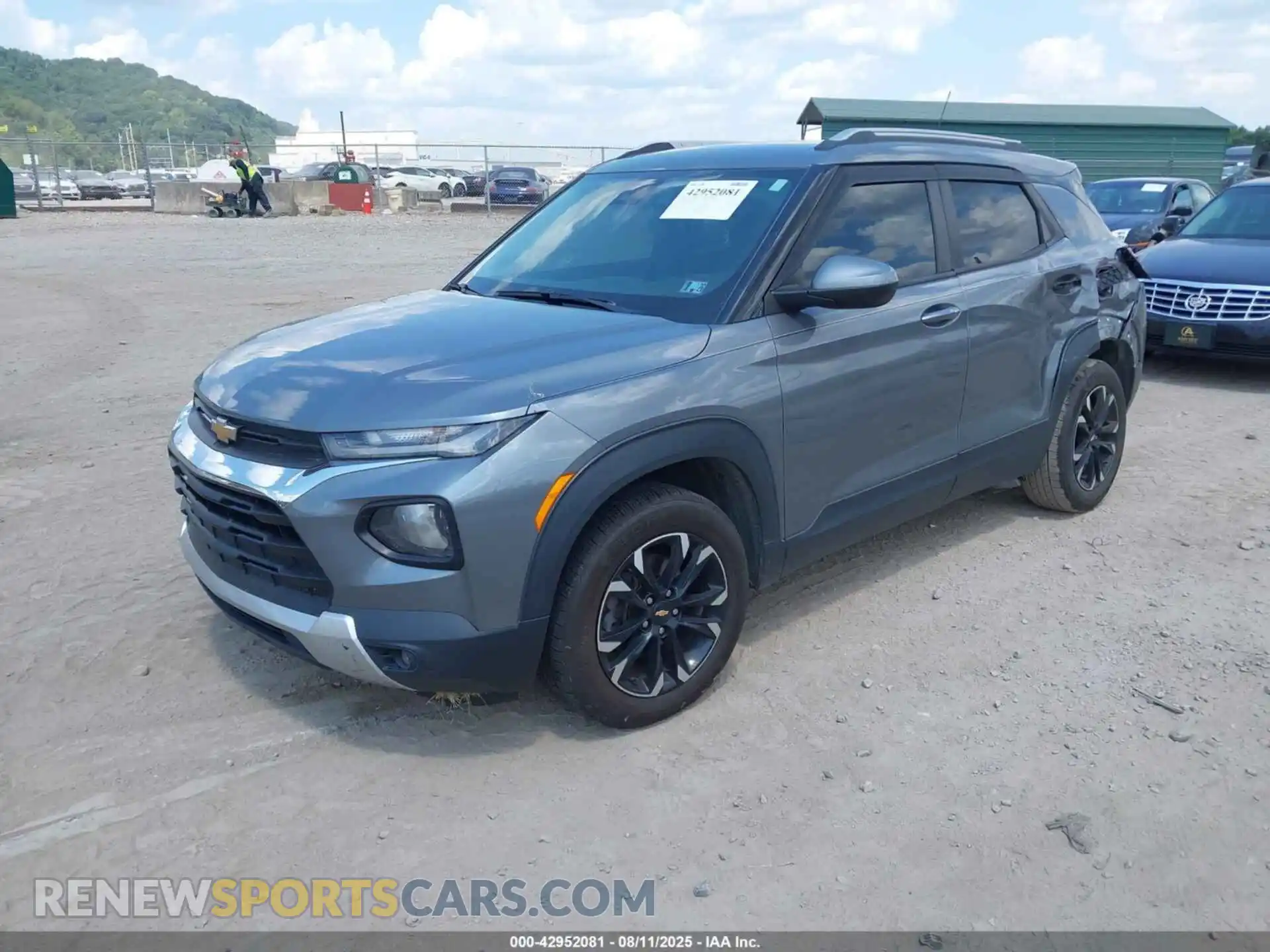 2 Фотография поврежденного автомобиля KL79MRSL1MB001317 CHEVROLET TRAILBLAZER 2021
