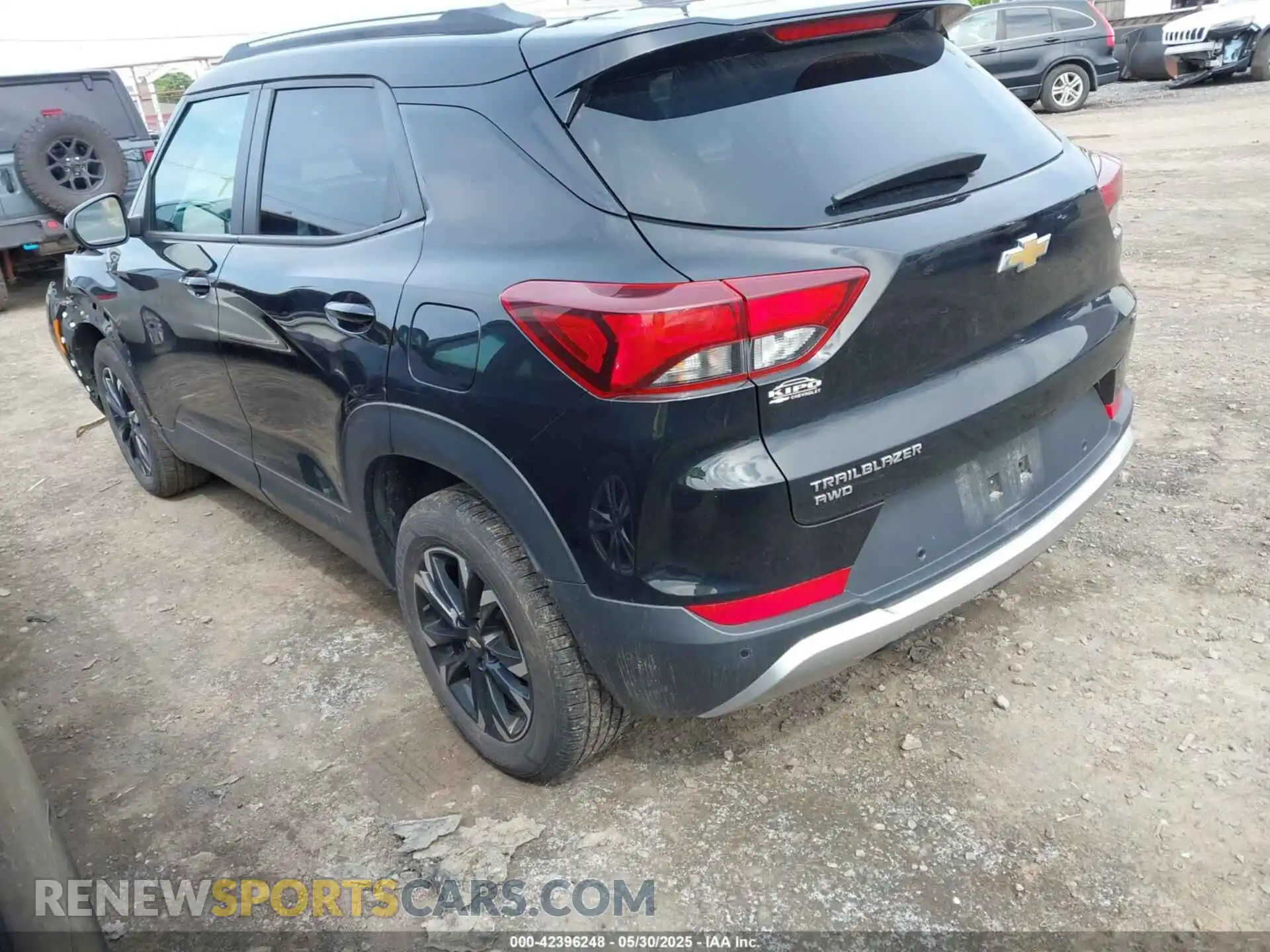 3 Photograph of a damaged car KL79MRSL5MB138339 CHEVROLET TRAILBLAZER 2021