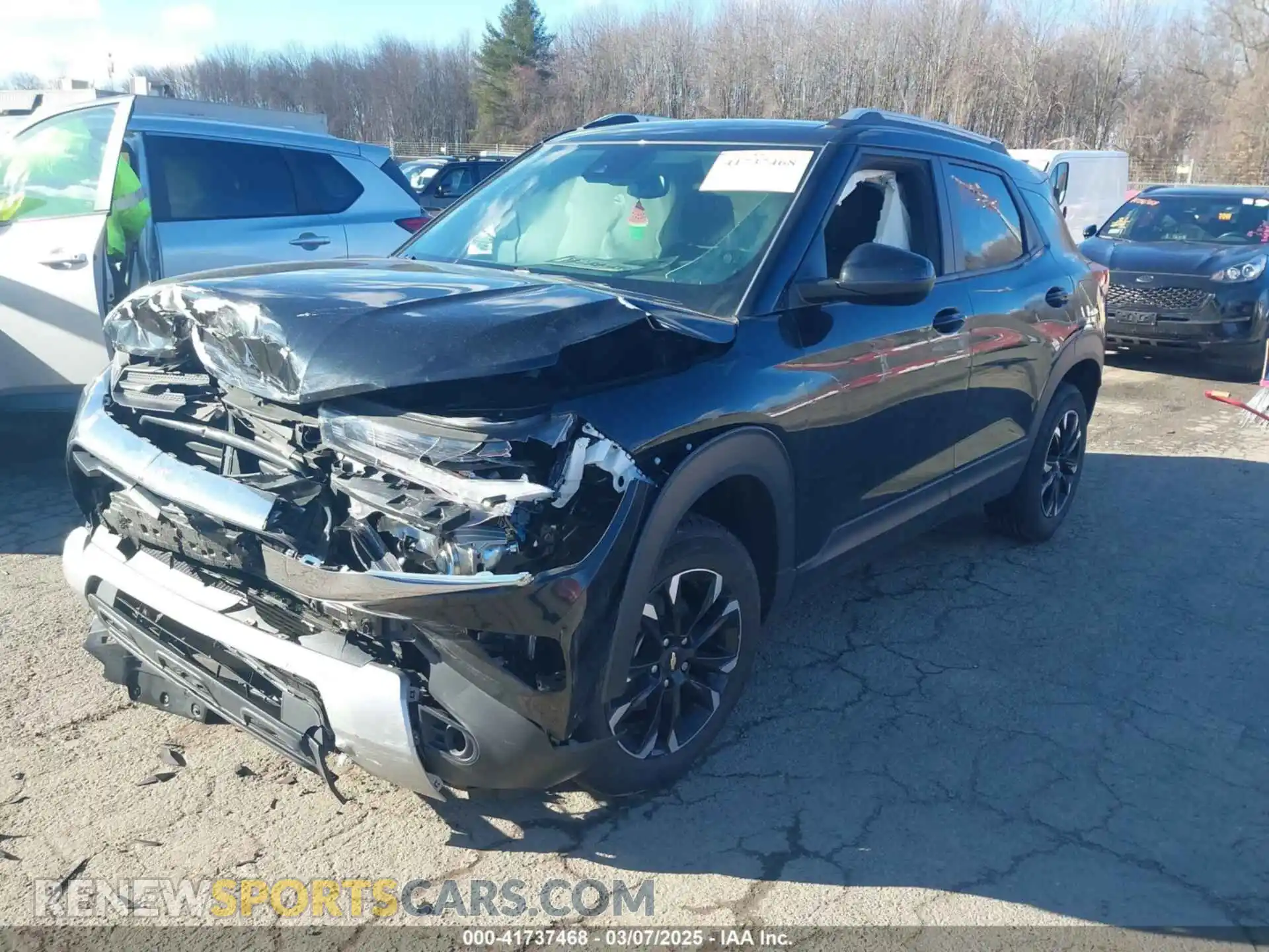 2 Photograph of a damaged car KL79MRSL7MB031809 CHEVROLET TRAILBLAZER 2021