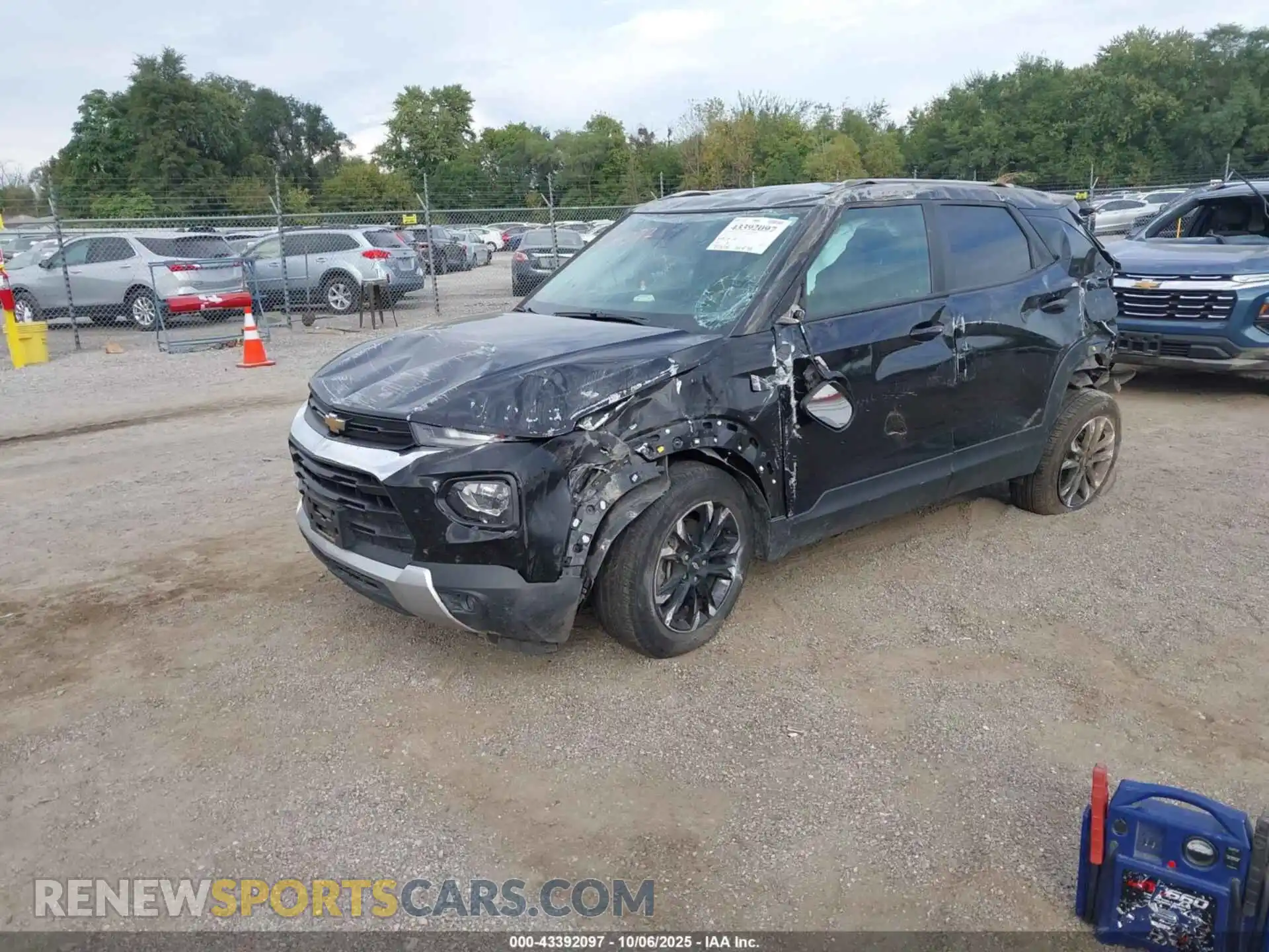 2 Photograph of a damaged car KL79MRSL8MB157046 CHEVROLET TRAILBLAZER 2021