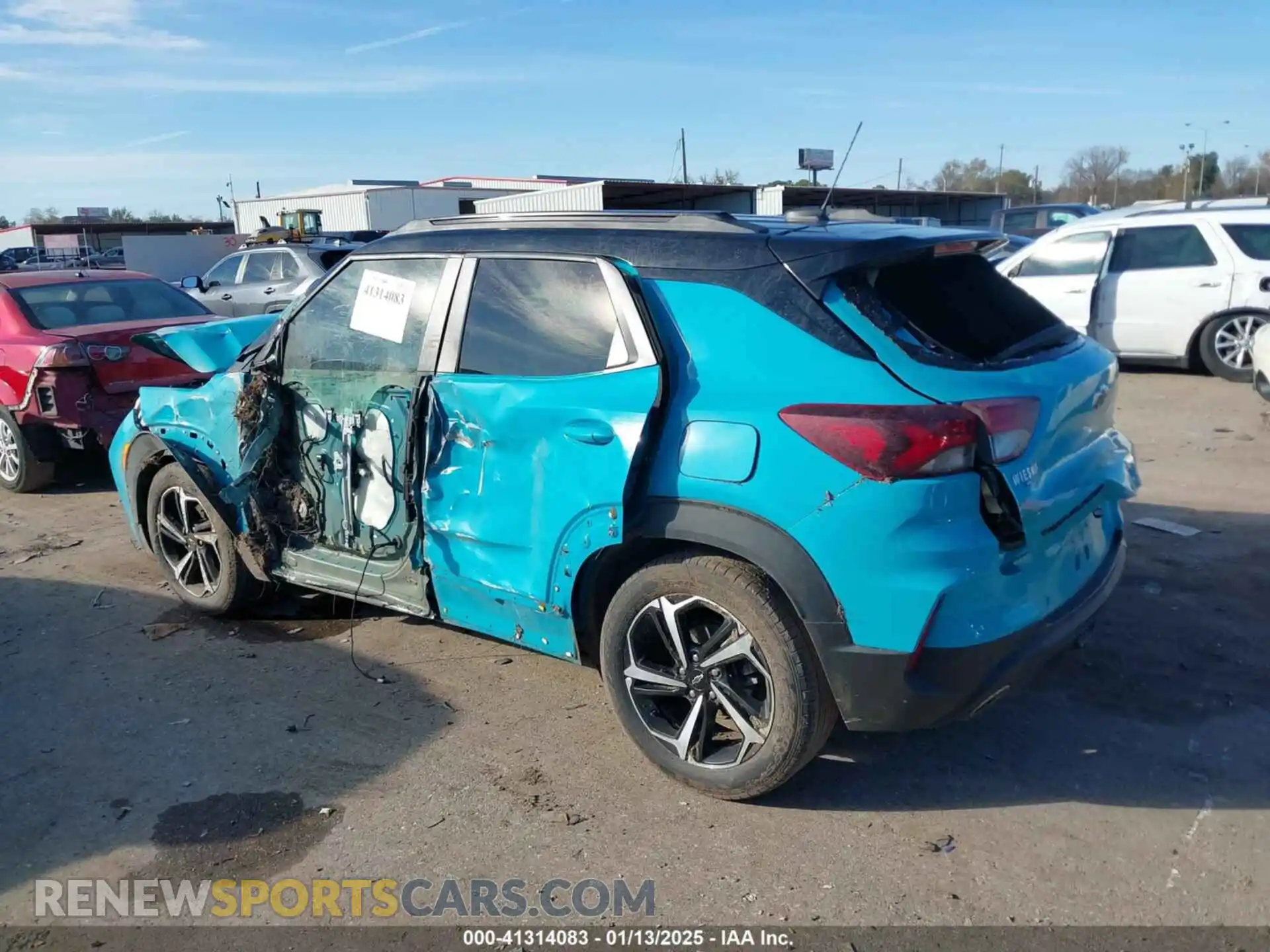 3 Photograph of a damaged car KL79MTSL2MB117994 CHEVROLET TRAILBLAZER 2021