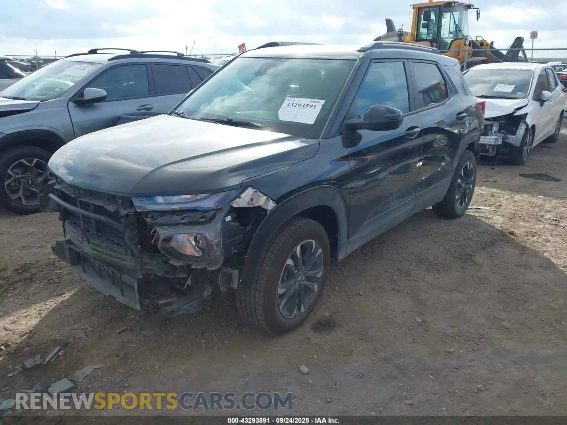 2 Photograph of a damaged car KL79MPSL7NB110337 CHEVROLET TRAILBLAZER 2022