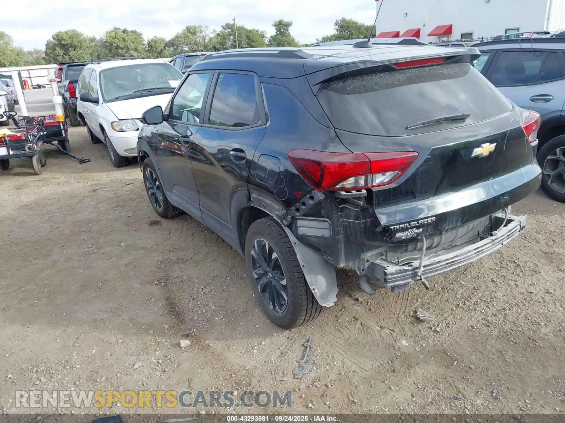 3 Photograph of a damaged car KL79MPSL7NB110337 CHEVROLET TRAILBLAZER 2022
