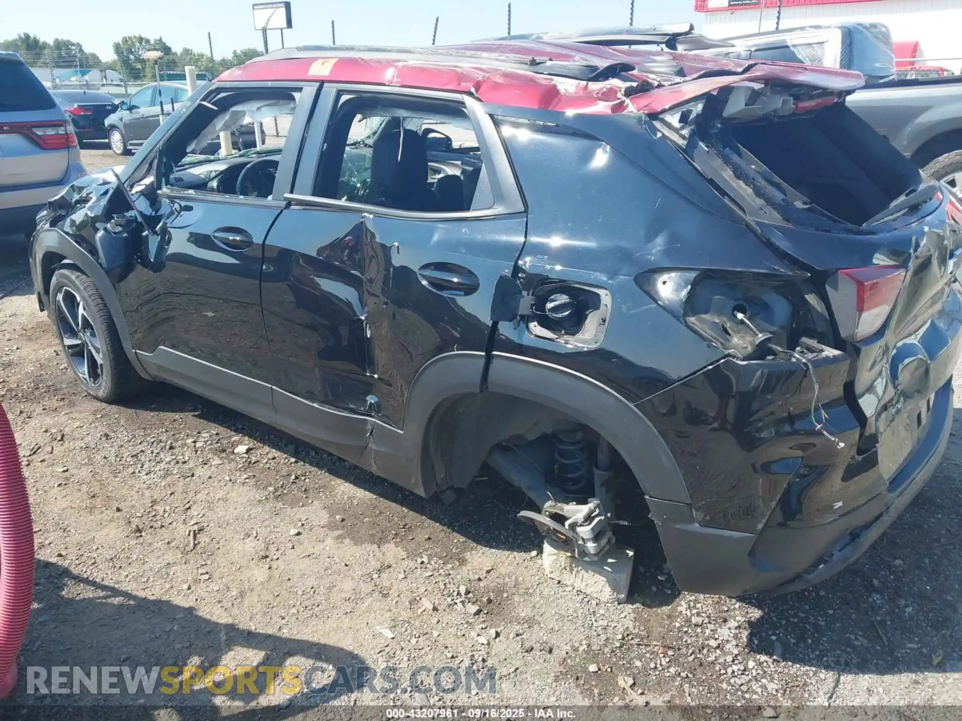 3 Photograph of a damaged car KL79MTSL0NB024277 CHEVROLET TRAILBLAZER 2022