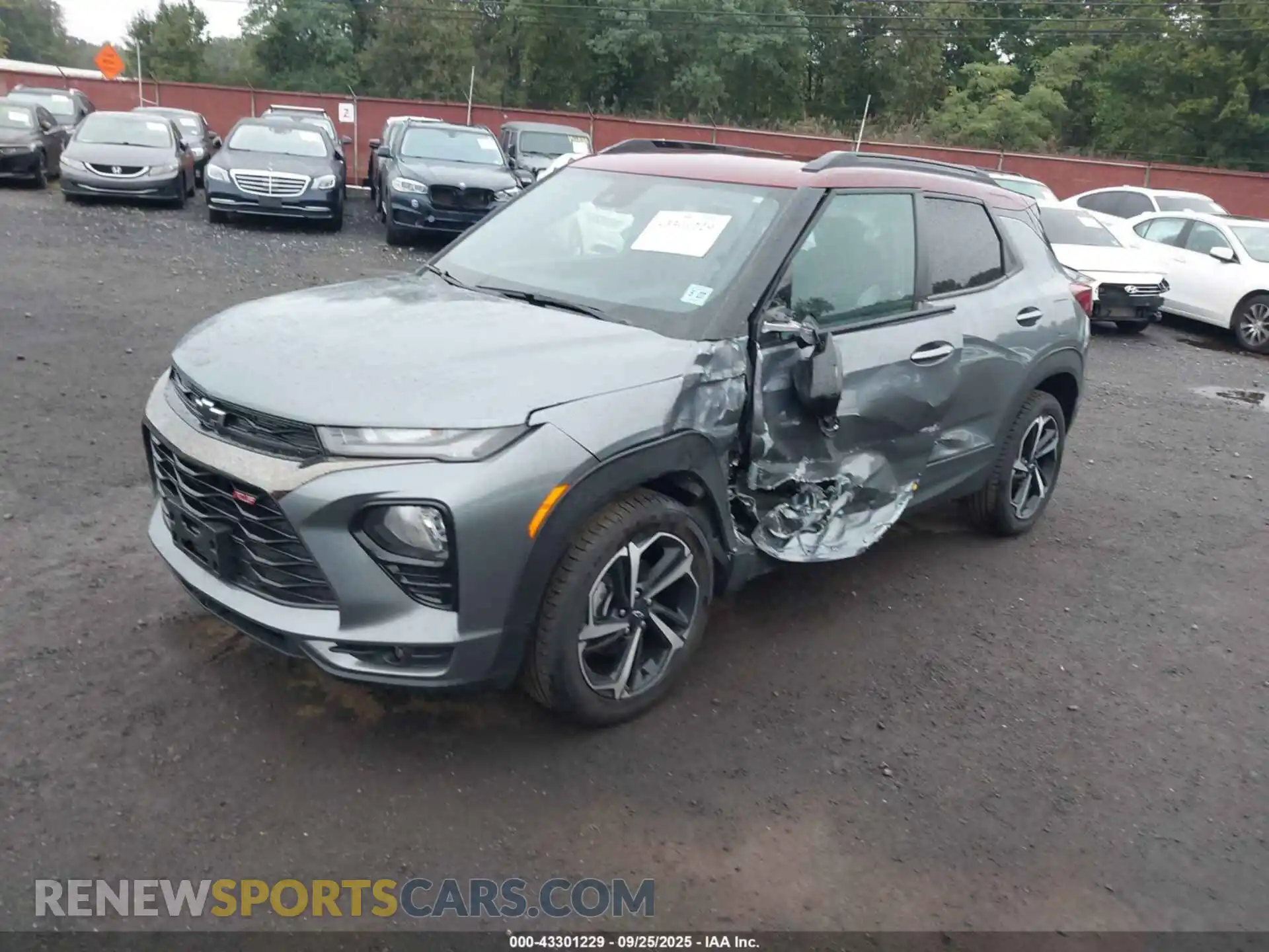 2 Photograph of a damaged car KL79MTSL0NB115274 CHEVROLET TRAILBLAZER 2022