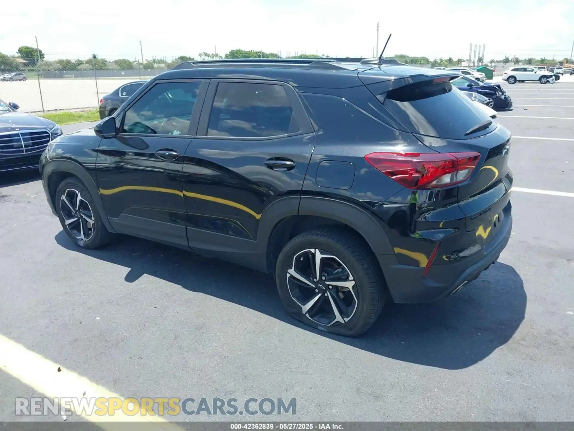 3 Фотография поврежденного автомобиля KL79MTSL1NB041802 CHEVROLET TRAILBLAZER 2022