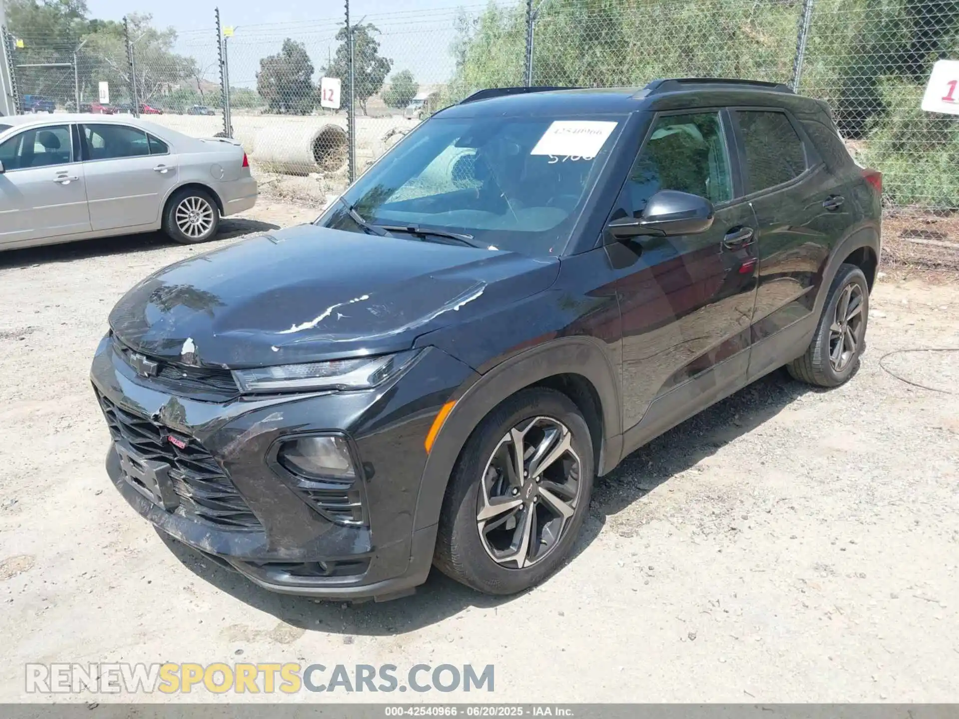 2 Photograph of a damaged car KL79MTSL3NB045706 CHEVROLET TRAILBLAZER 2022