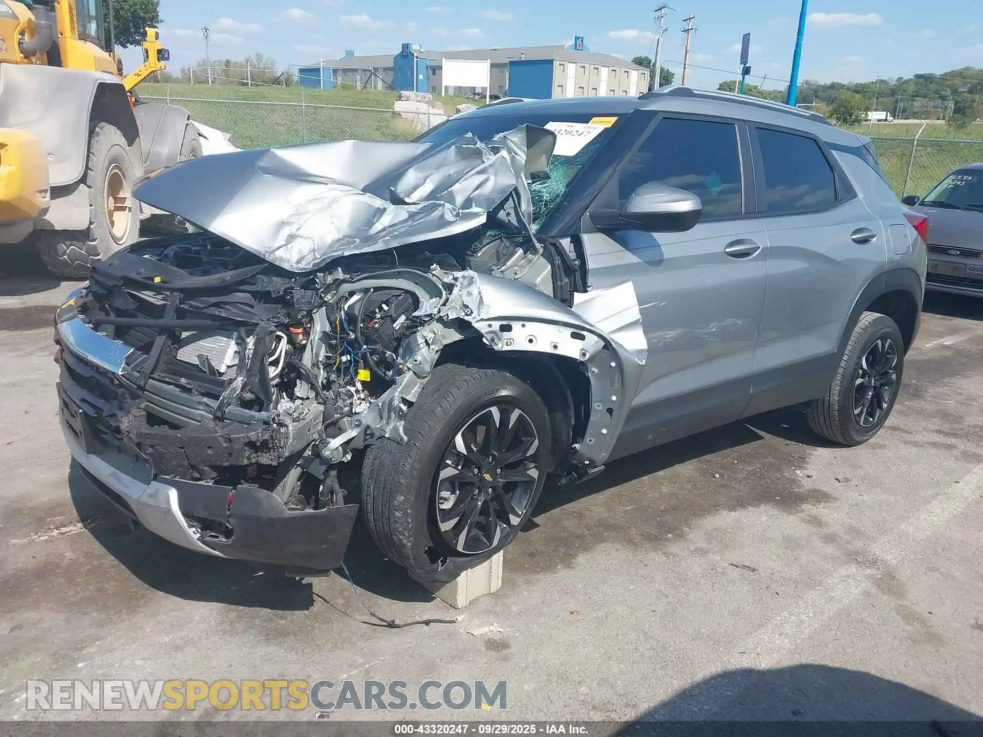 2 Photograph of a damaged car KL79MPS20PB048905 CHEVROLET TRAILBLAZER 2023