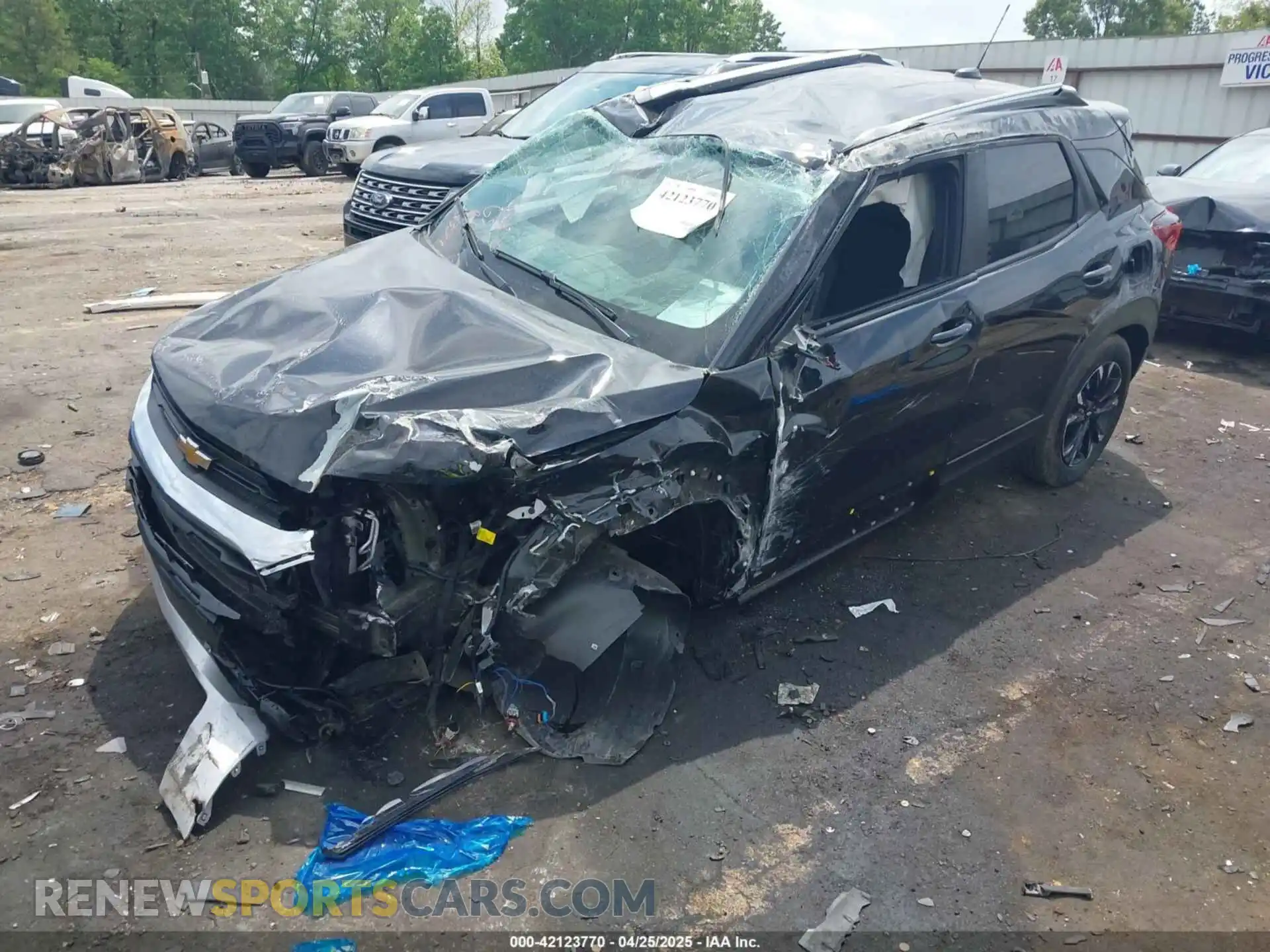 2 Photograph of a damaged car KL79MPS21PB179339 CHEVROLET TRAILBLAZER 2023