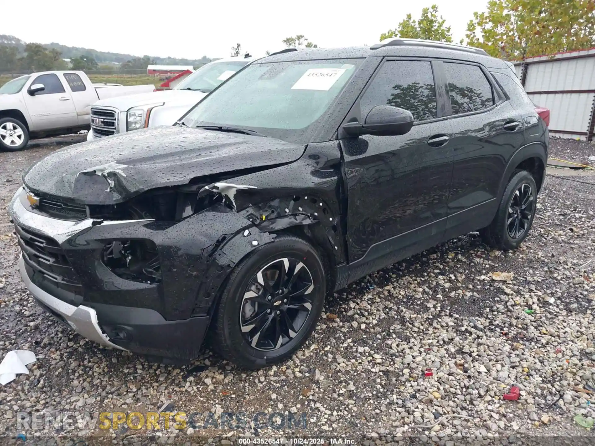 2 Photograph of a damaged car KL79MPSL2PB047215 CHEVROLET TRAILBLAZER 2023