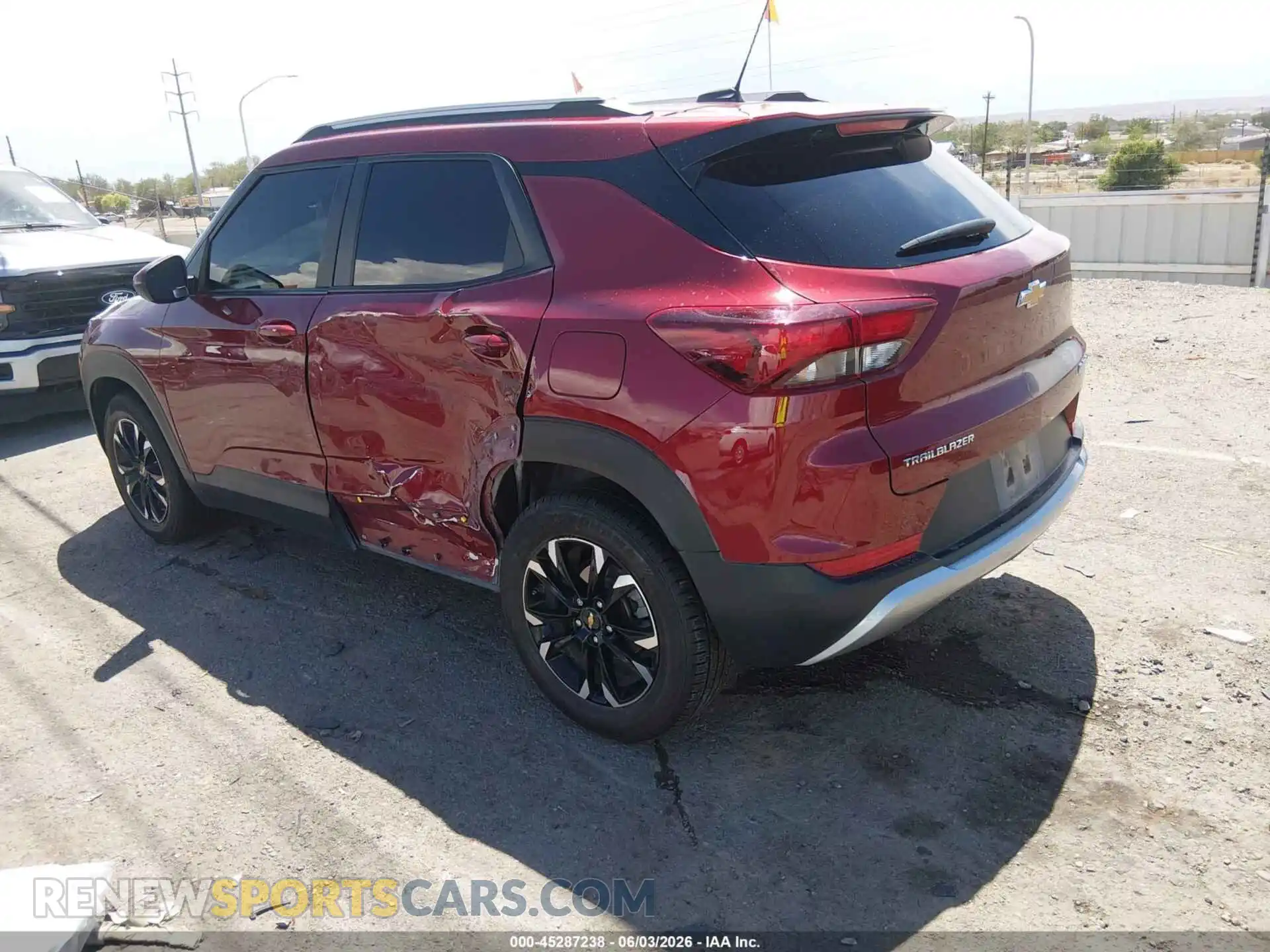 3 Photograph of a damaged car KL79MPSL5PB212738 CHEVROLET TRAILBLAZER 2023