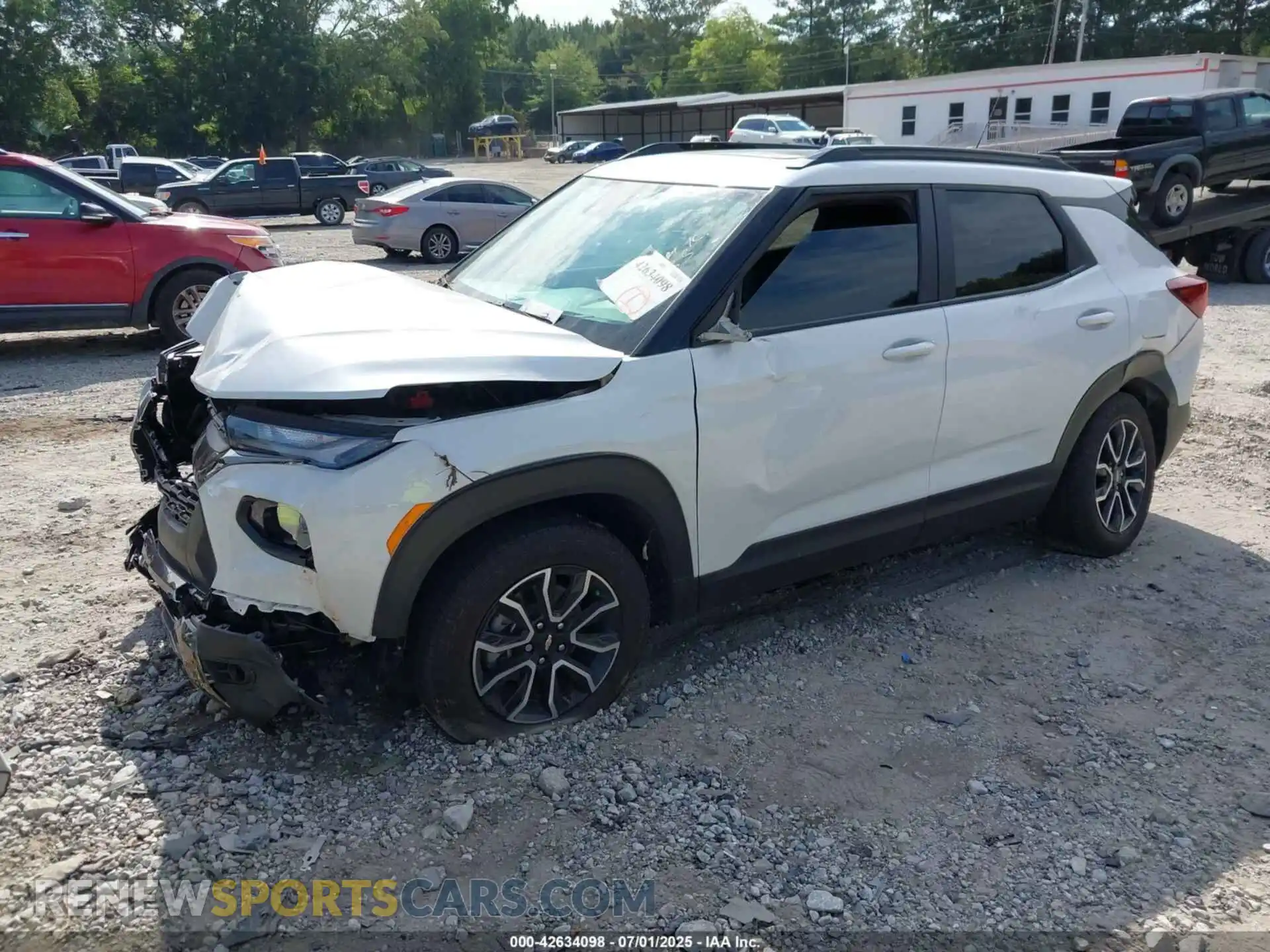 2 Photograph of a damaged car KL79MSSL3PB191035 CHEVROLET TRAILBLAZER 2023