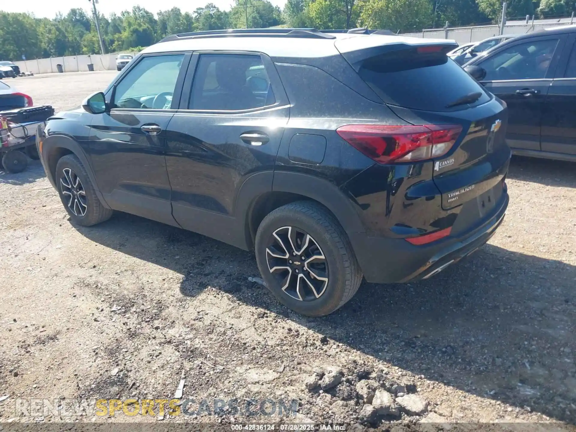 3 Photograph of a damaged car KL79MSSLXPB180873 CHEVROLET TRAILBLAZER 2023