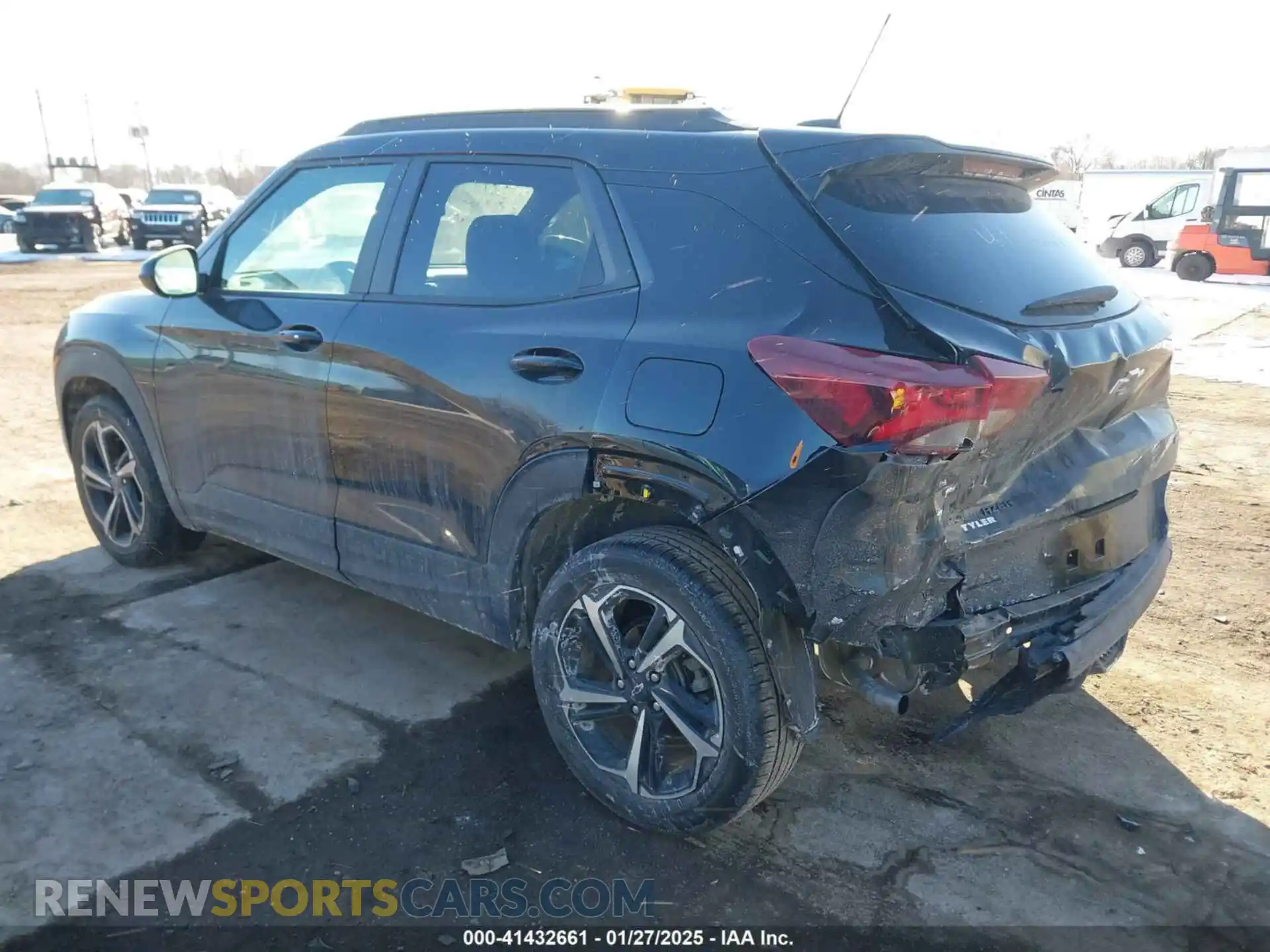 3 Photograph of a damaged car KL79MTSL1PB067304 CHEVROLET TRAILBLAZER 2023