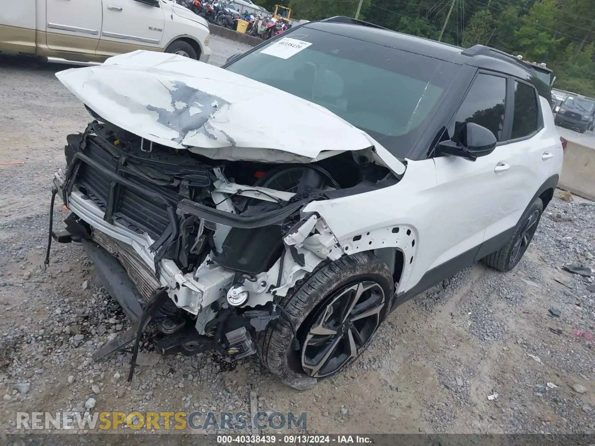 2 Photograph of a damaged car KL79MTSL1PB157620 CHEVROLET TRAILBLAZER 2023