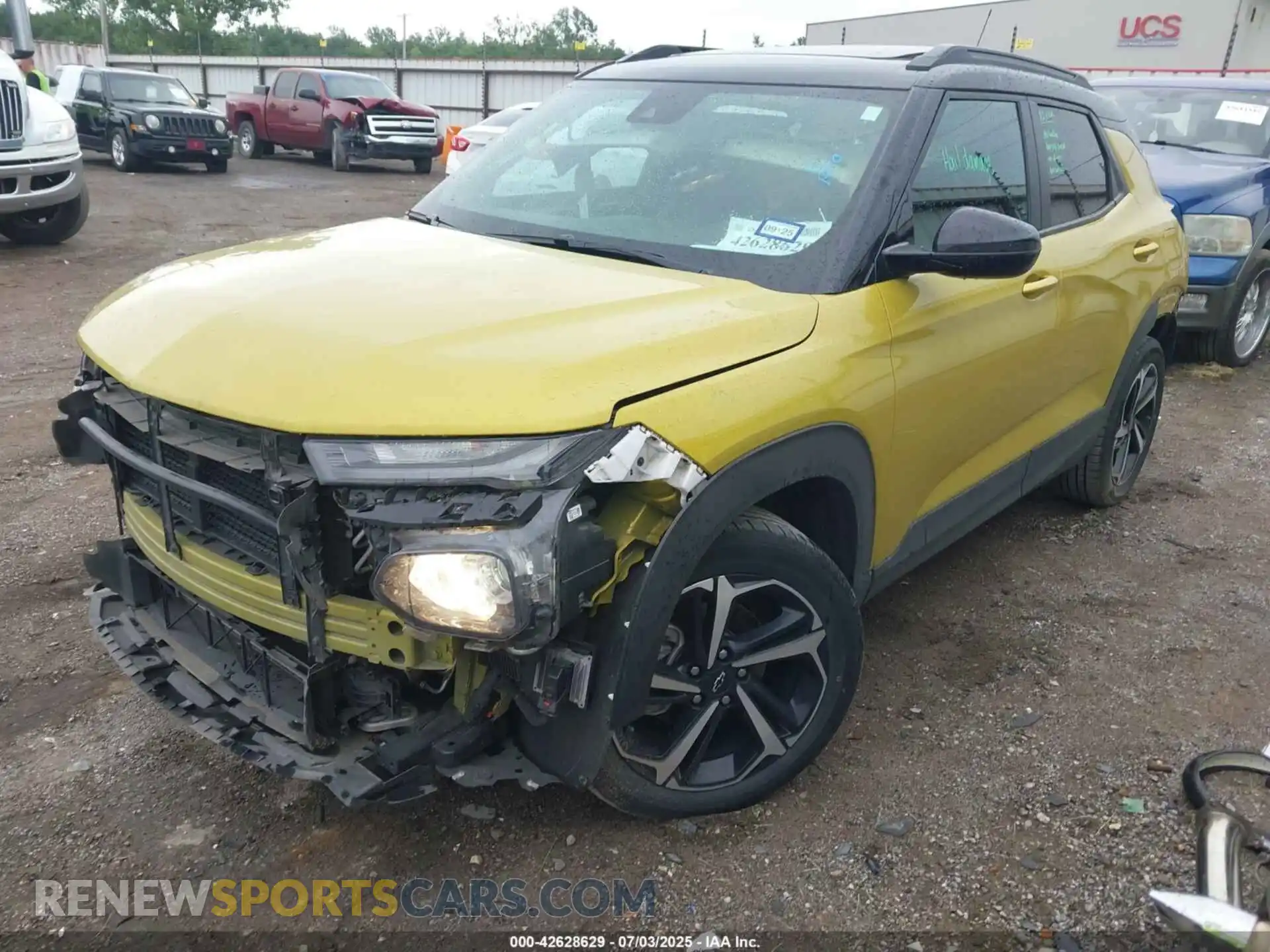 2 Photograph of a damaged car KL79MTSL3PB093385 CHEVROLET TRAILBLAZER 2023