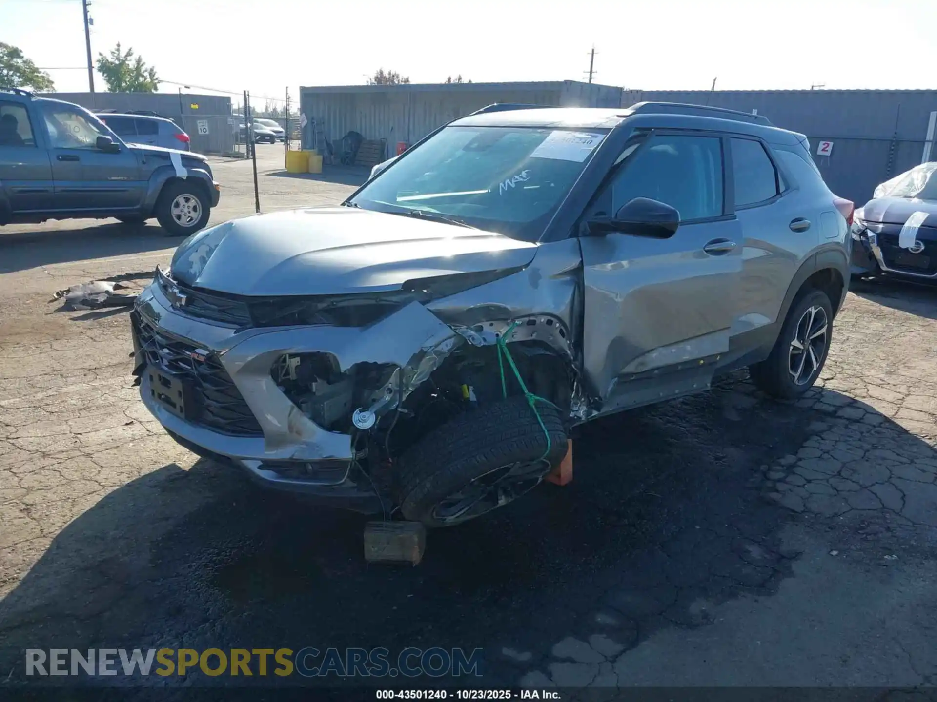 2 Photograph of a damaged car KL79MTSL7PB163518 CHEVROLET TRAILBLAZER 2023
