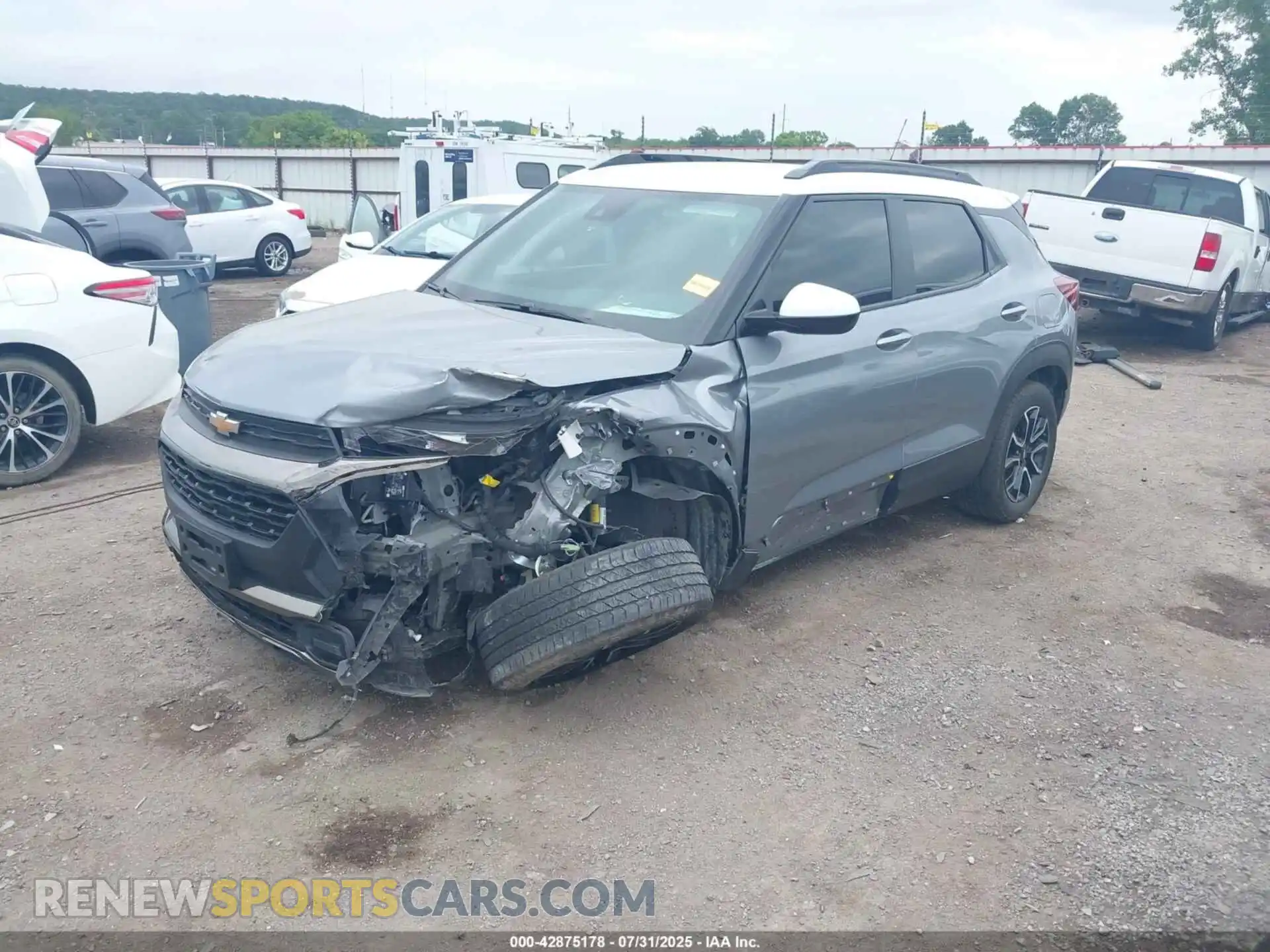 2 Photograph of a damaged car KL79MVSL7PB091442 CHEVROLET TRAILBLAZER 2023