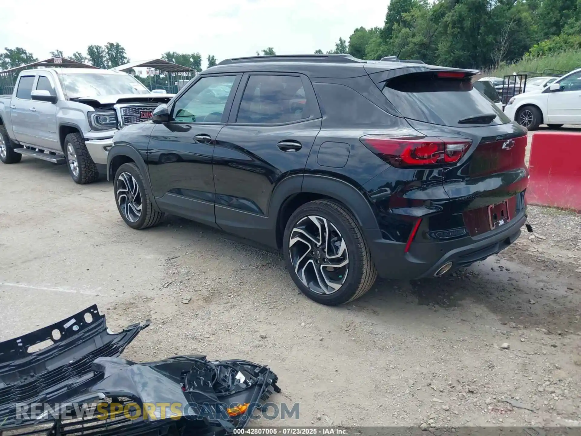 3 Photograph of a damaged car KL79MTSL3RB136187 CHEVROLET TRAILBLAZER 2024