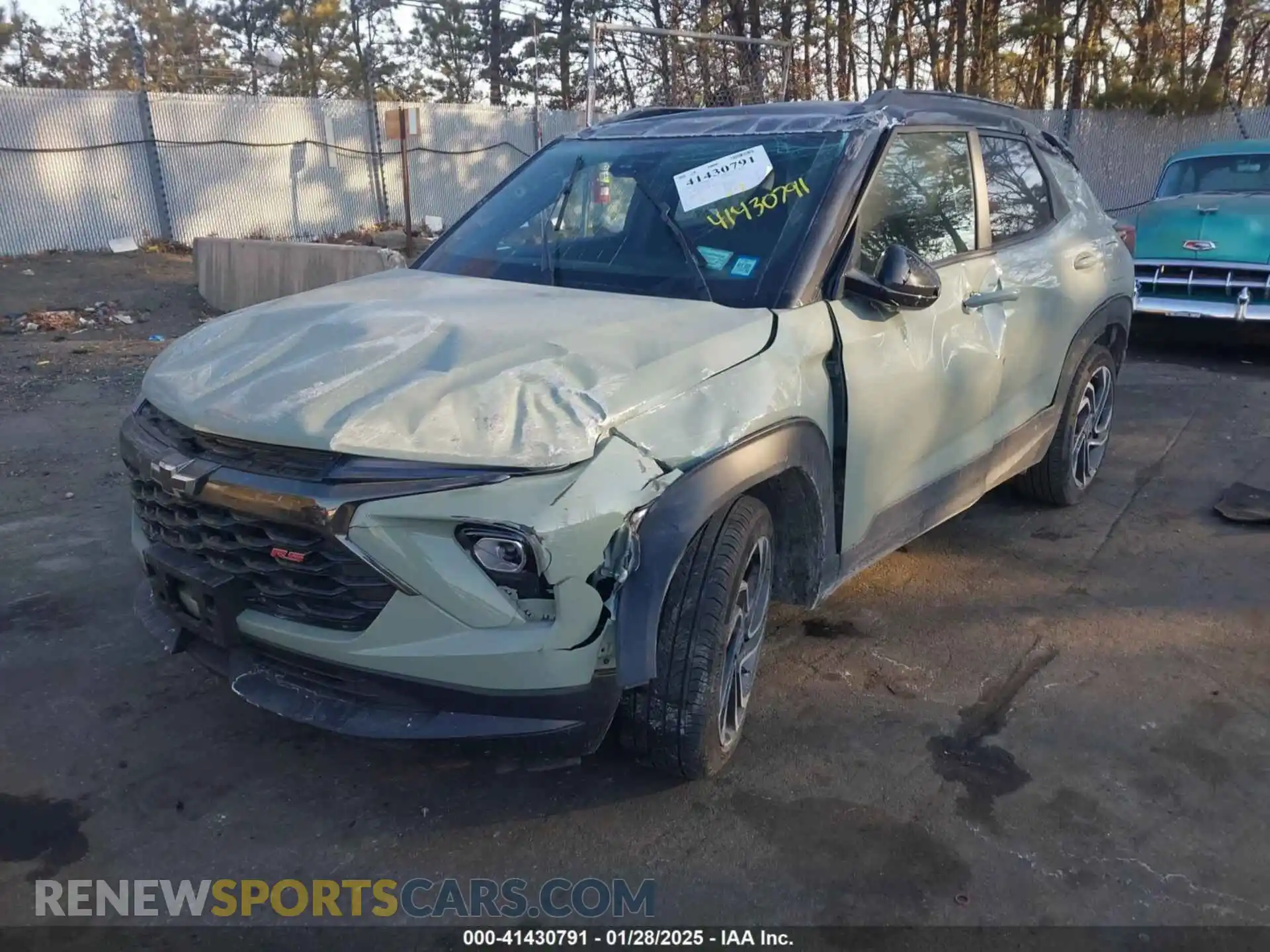 2 Photograph of a damaged car KL79MTSLXRB087943 CHEVROLET TRAILBLAZER 2024
