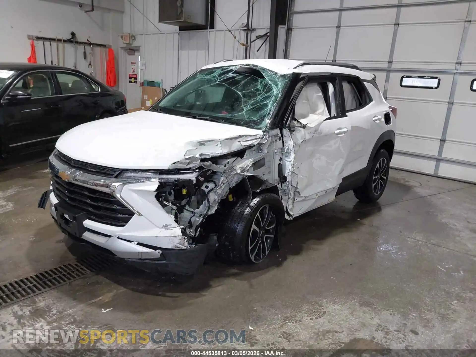 2 Photograph of a damaged car KL79MPSP4SB095407 CHEVROLET TRAILBLAZER 2025