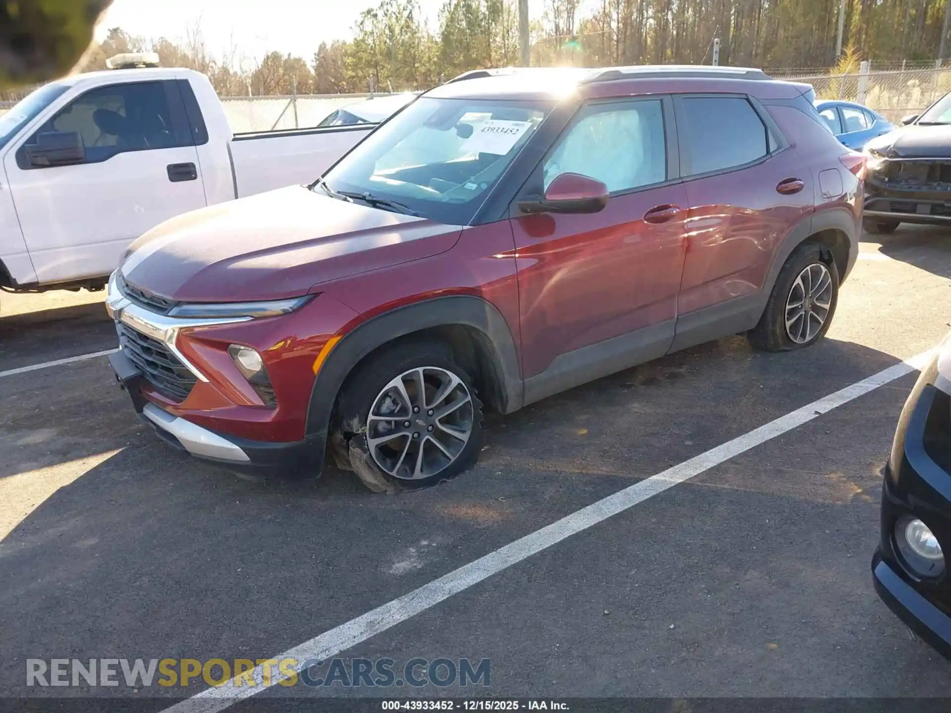 2 Photograph of a damaged car KL79MPSP7SB136306 CHEVROLET TRAILBLAZER 2025