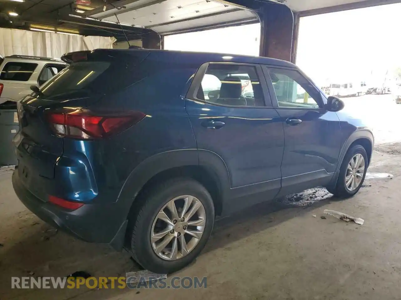 3 Photograph of a damaged car KL79MMS21MB137084 CHEVROLET TRAILBLZR 2021