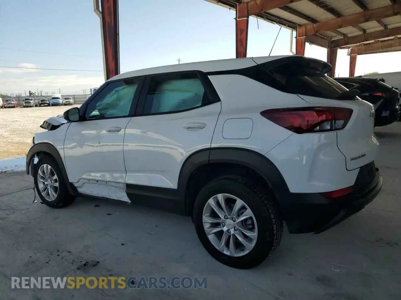 2 Photograph of a damaged car KL79MMS23MB175397 CHEVROLET TRAILBLZR 2021
