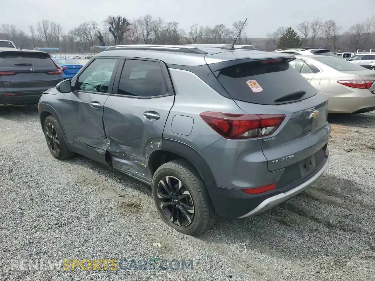 2 Photograph of a damaged car KL79MPS25MB138370 CHEVROLET TRAILBLZR 2021