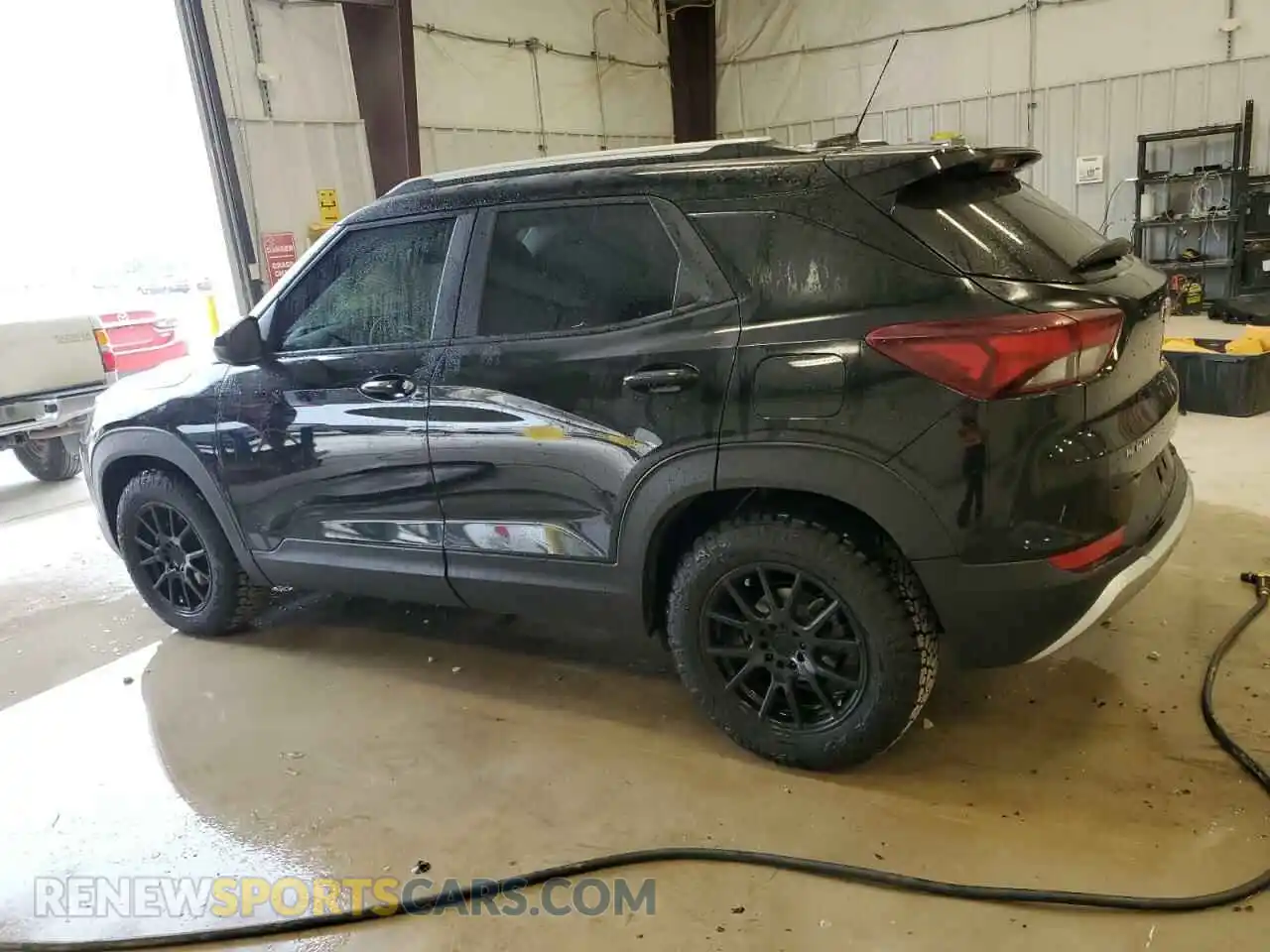 2 Photograph of a damaged car KL79MPSL1MB153599 CHEVROLET TRAILBLZR 2021