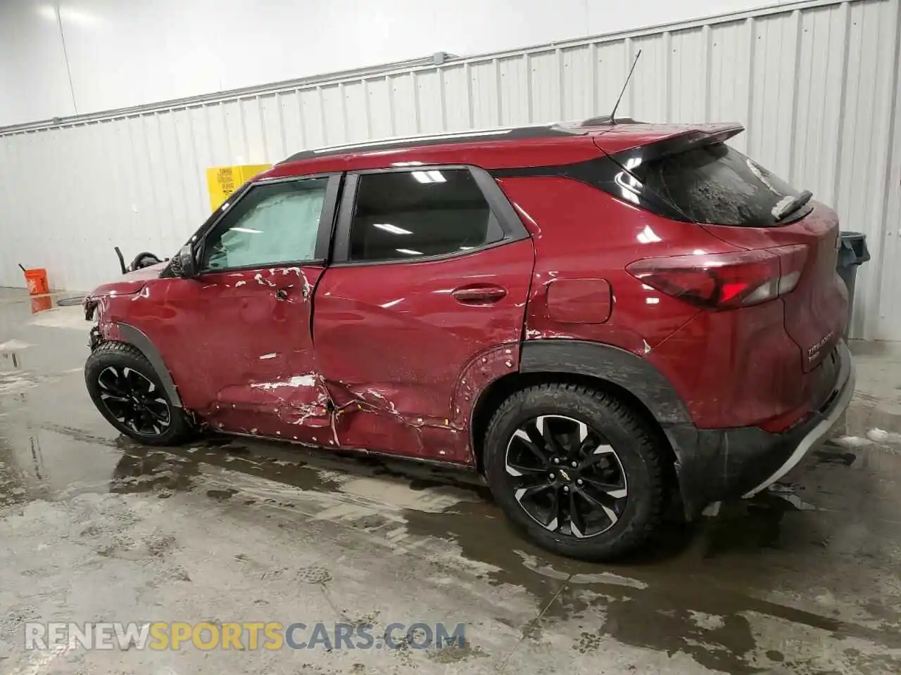 2 Photograph of a damaged car KL79MRSL3MB031757 CHEVROLET TRAILBLZR 2021