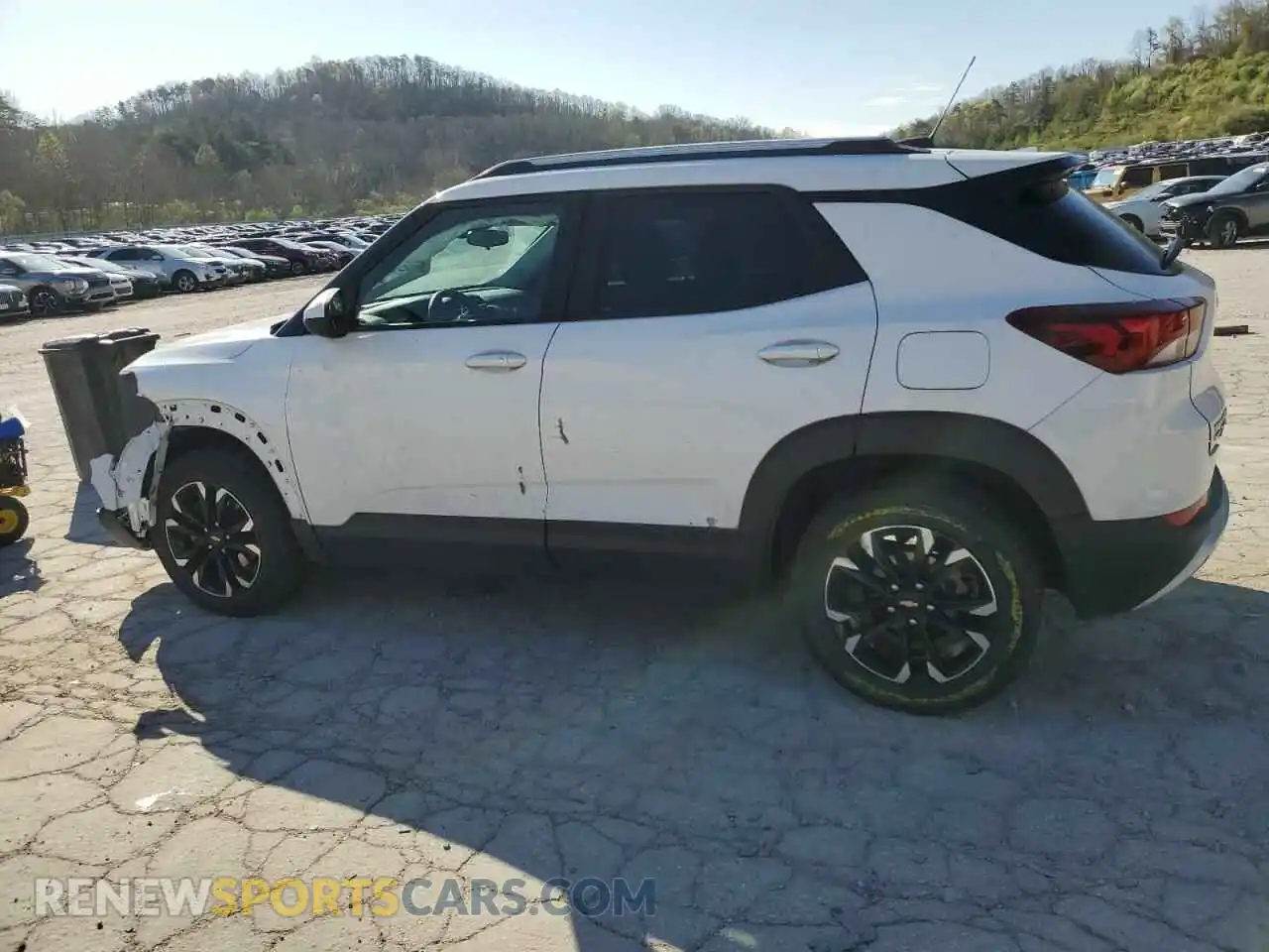 2 Photograph of a damaged car KL79MRSLXMB033585 CHEVROLET TRAILBLZR 2021