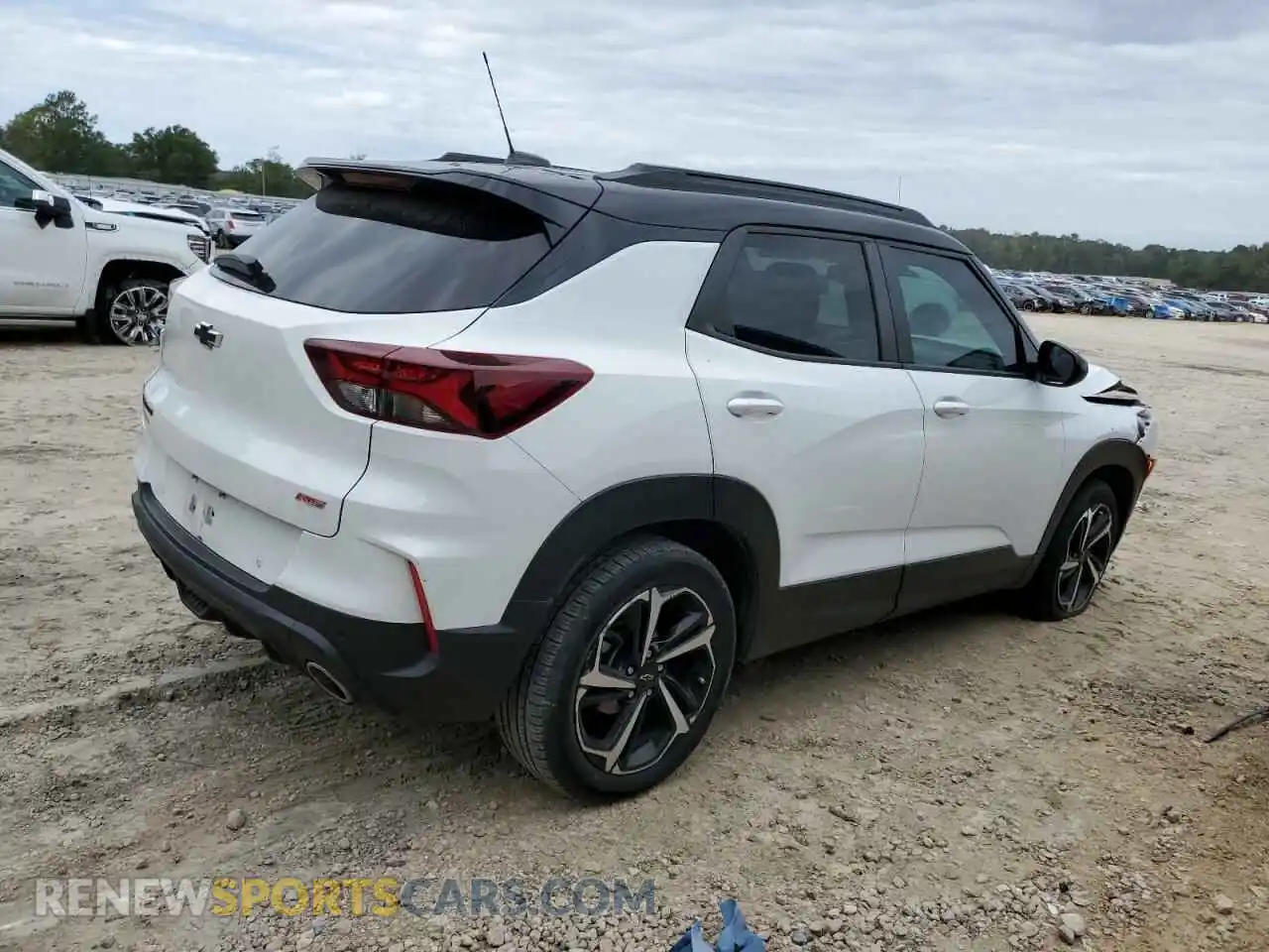 3 Photograph of a damaged car KL79MTSL1MB149853 CHEVROLET TRAILBLZR 2021