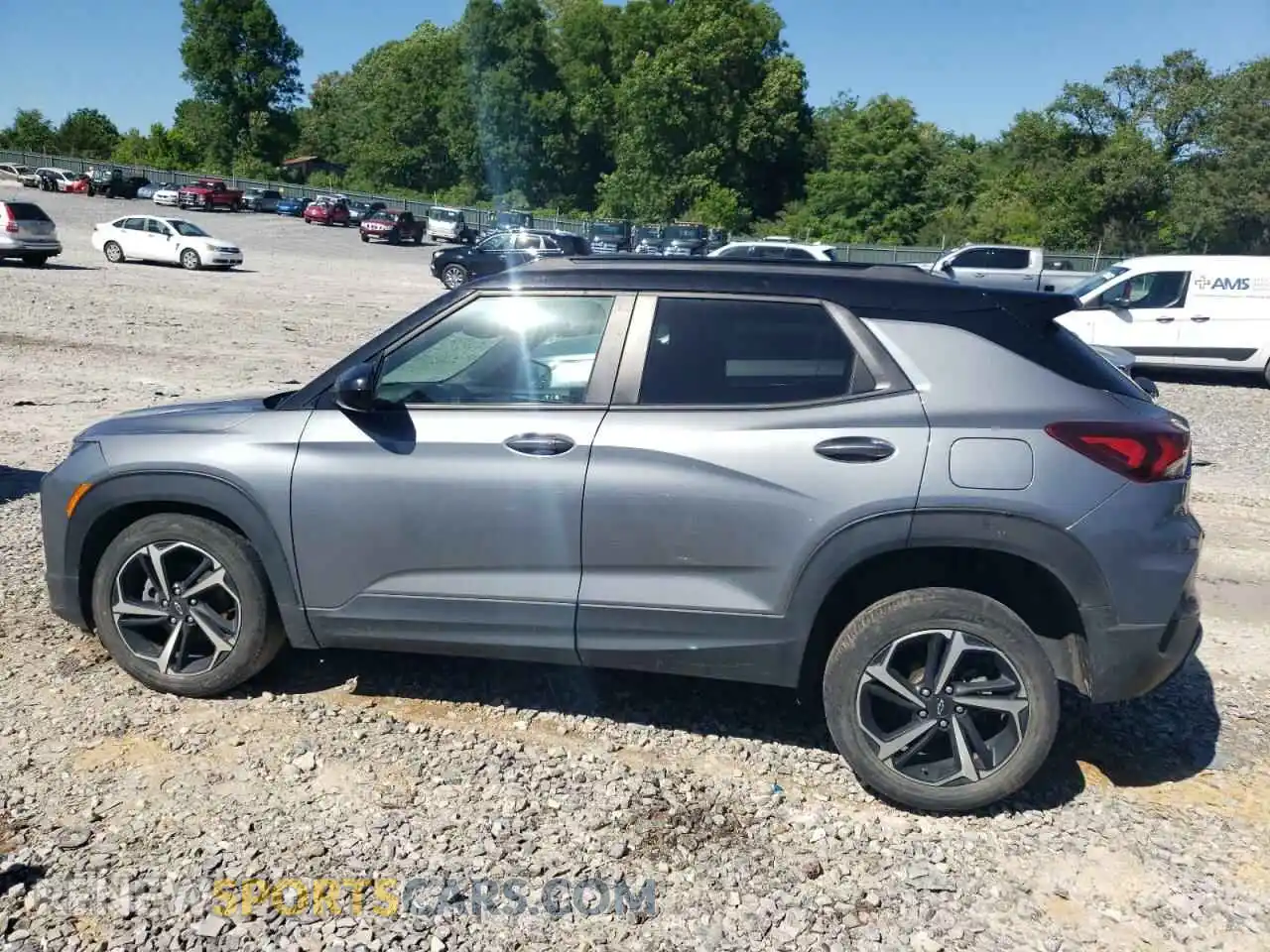 2 Photograph of a damaged car KL79MTSL5MB115639 CHEVROLET TRAILBLZR 2021
